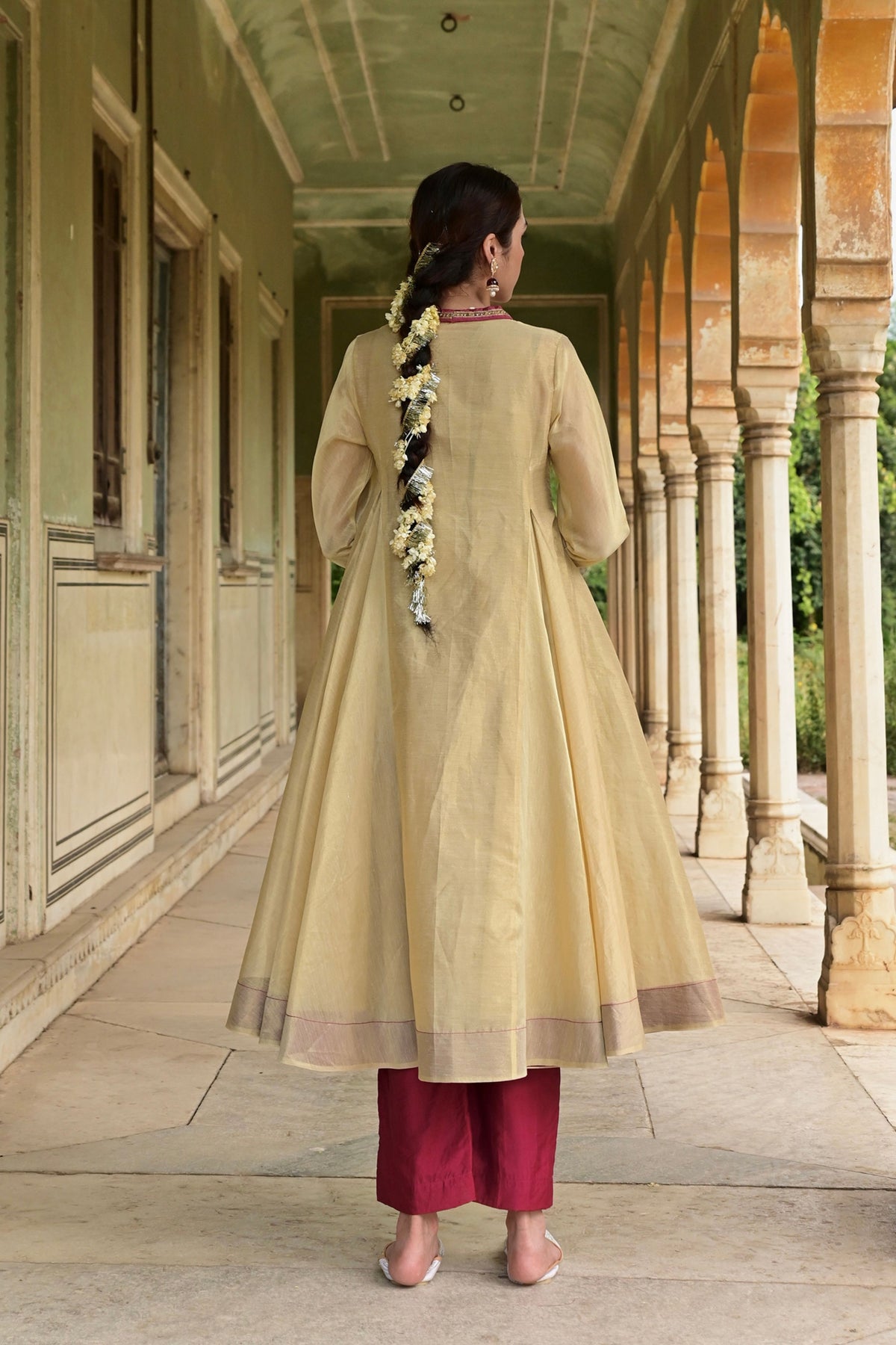 Zareen Kurta Set