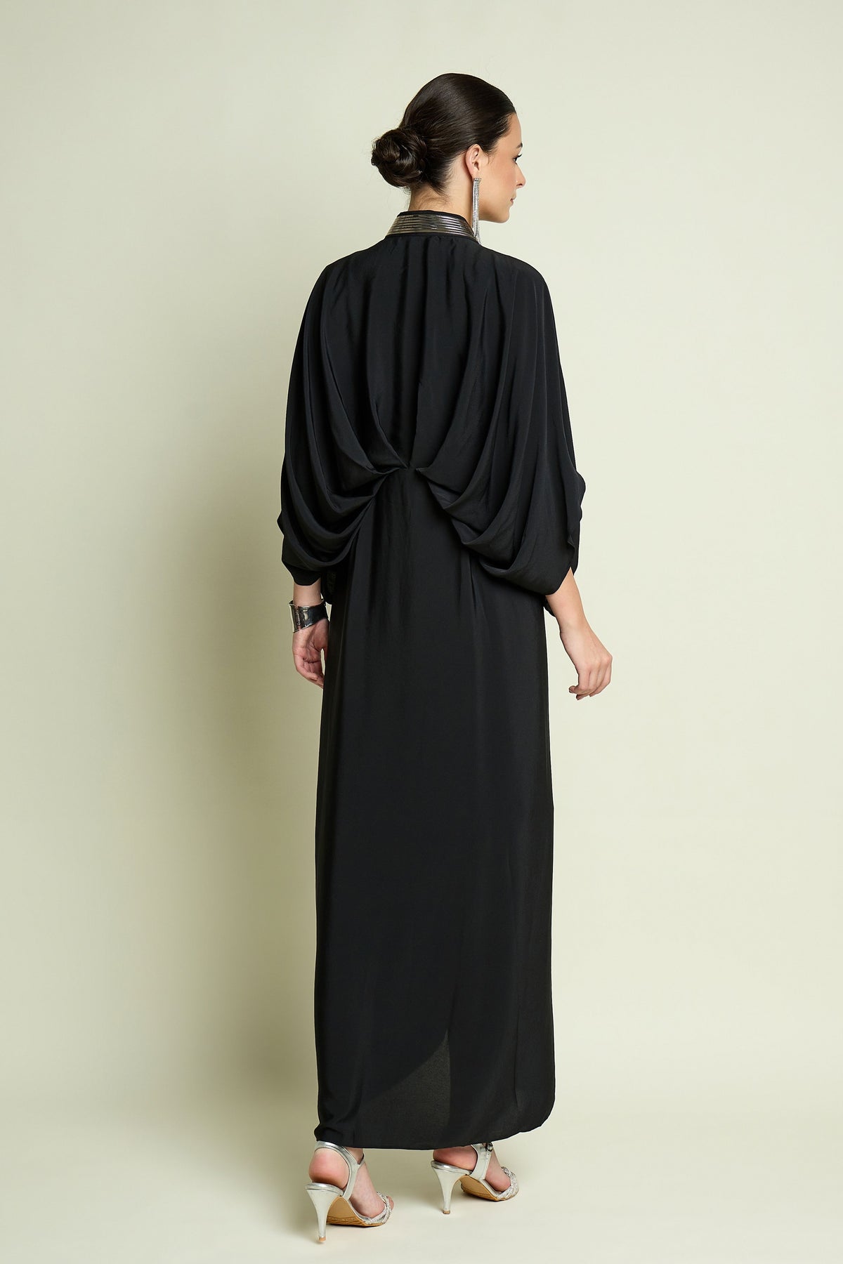 Noir Kaftan