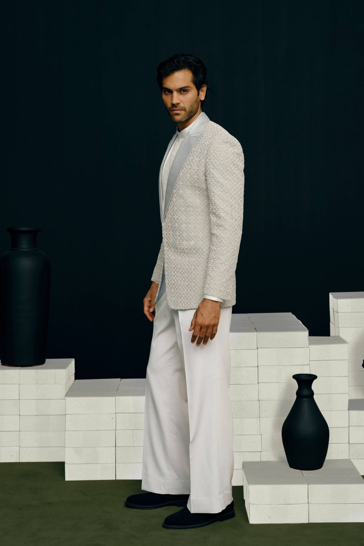Nivaan Tuxedo Set