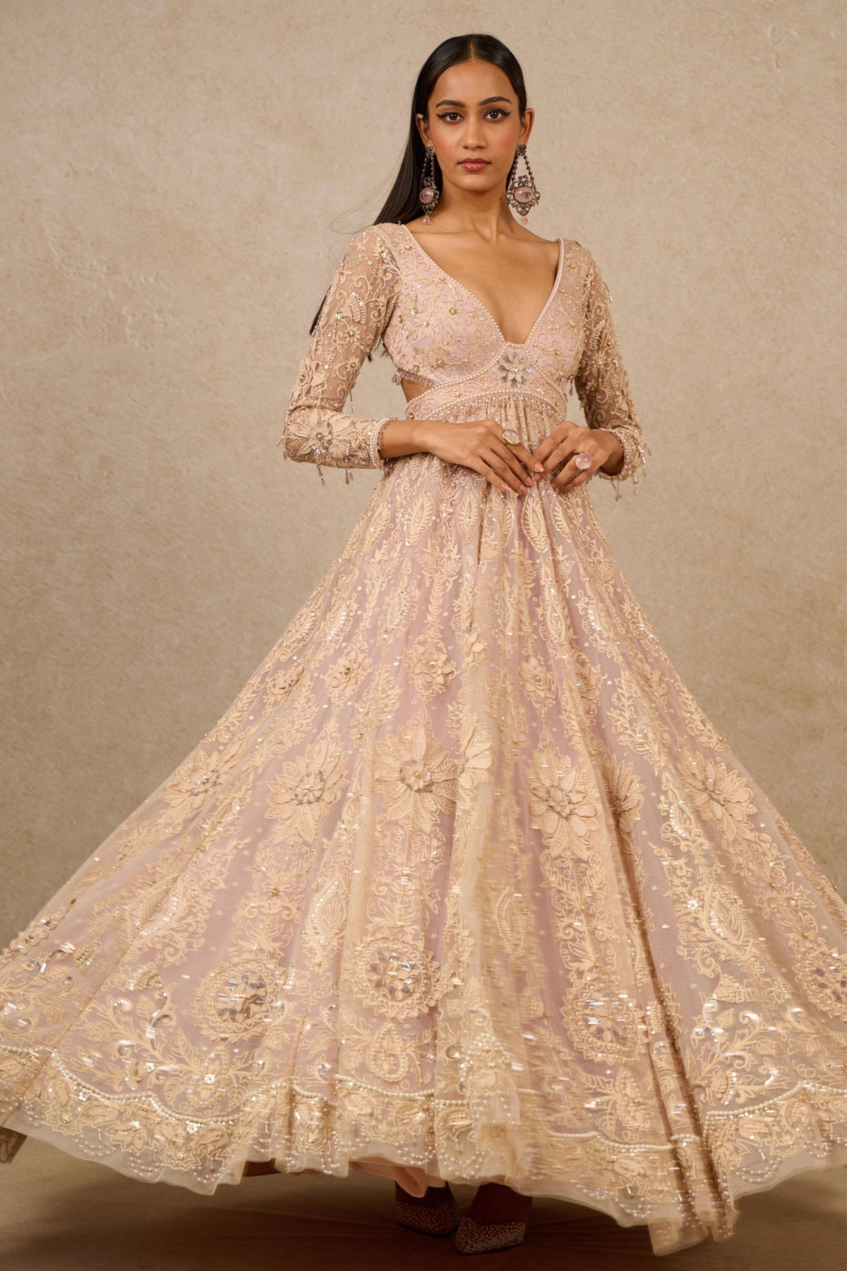 Lilac Boat-necked Gown