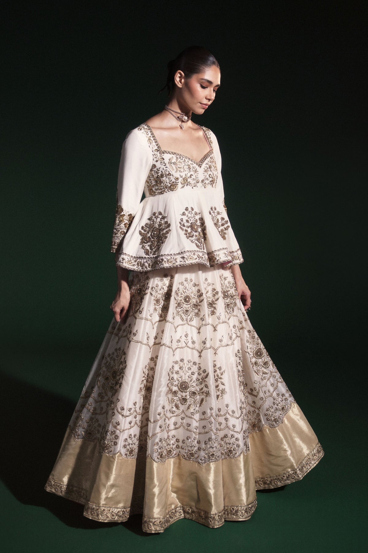 Tilismi Lehenga Set