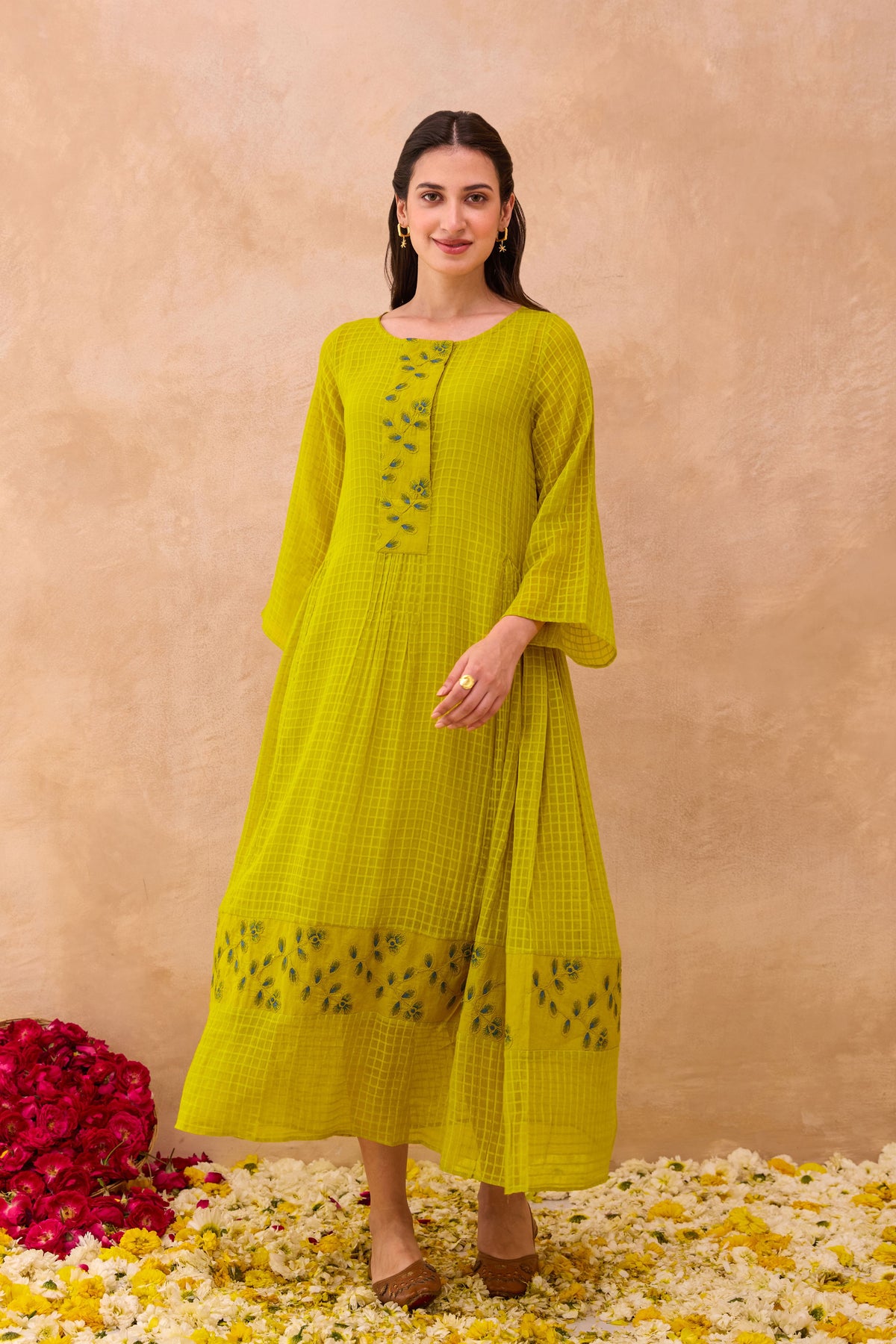 Sunlilt Meadow Dress