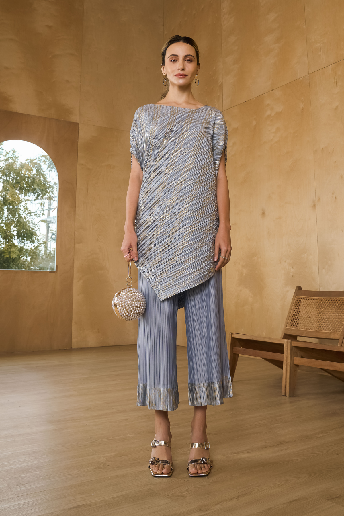 Grey Metallic Kurti Drape Set