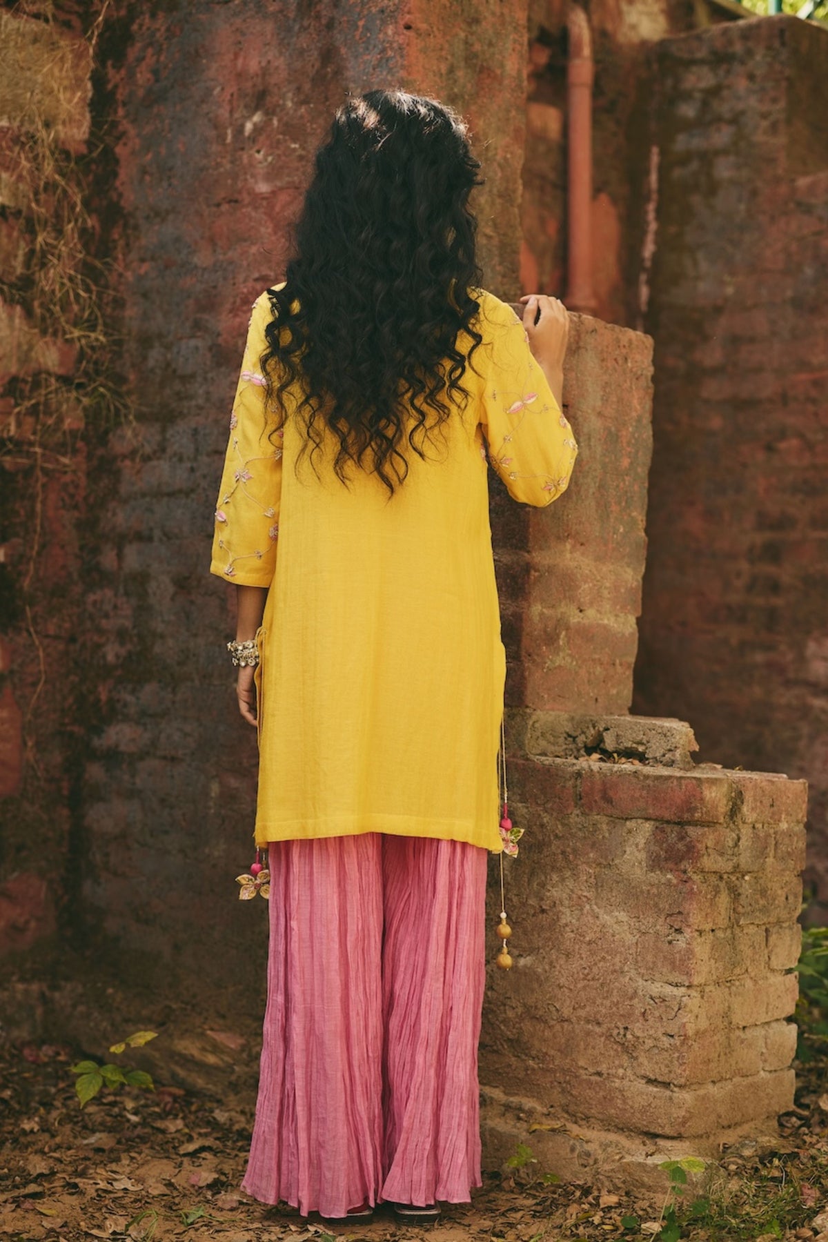 Roshni Nazreen Kurta and Sharara