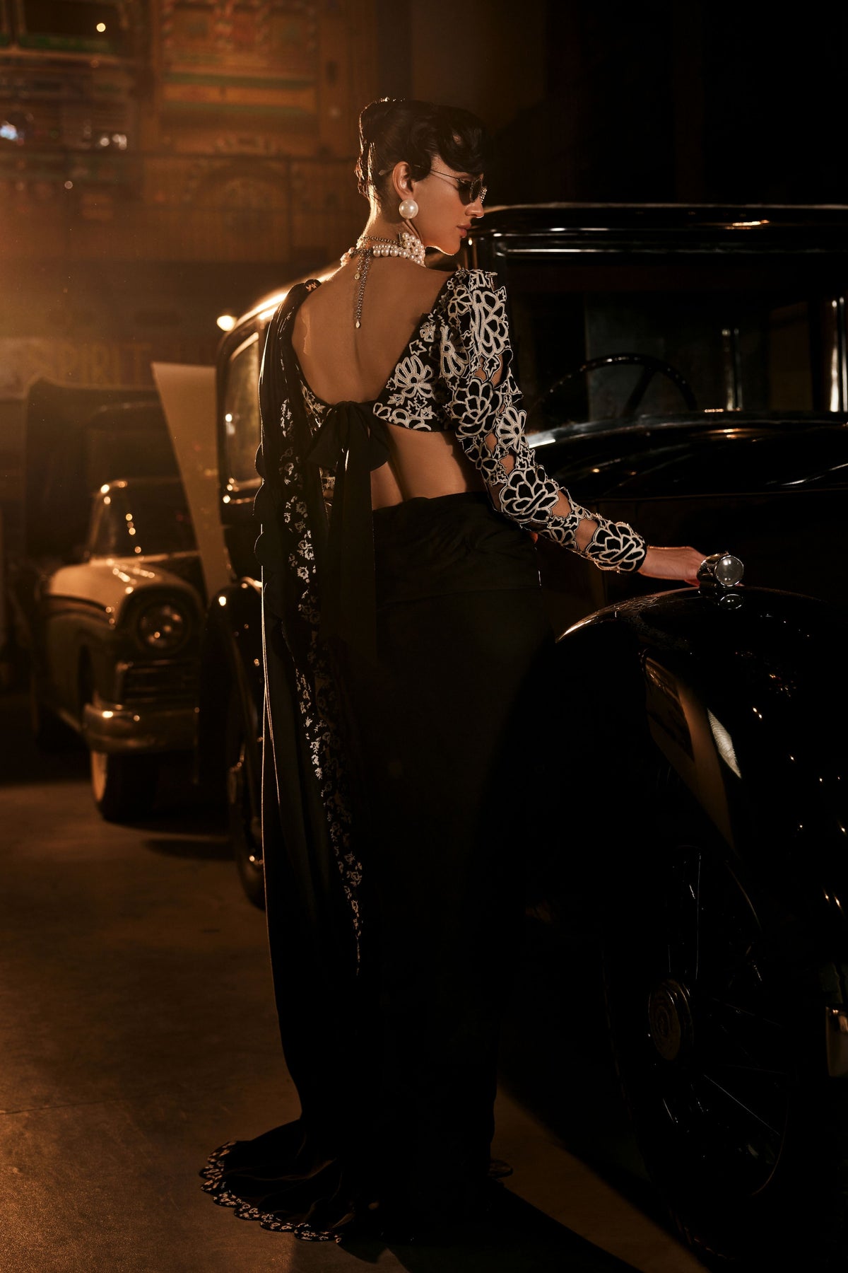 Black Scalaped Saree Set