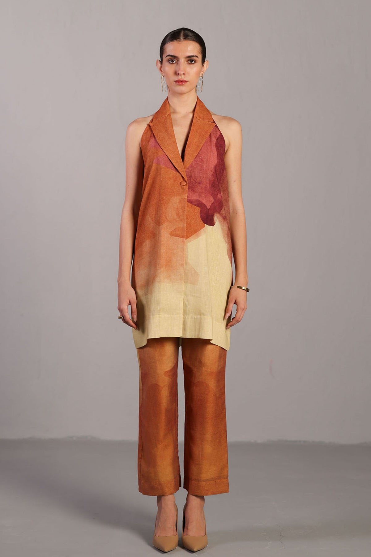 Diffuse Wine and Cream Top