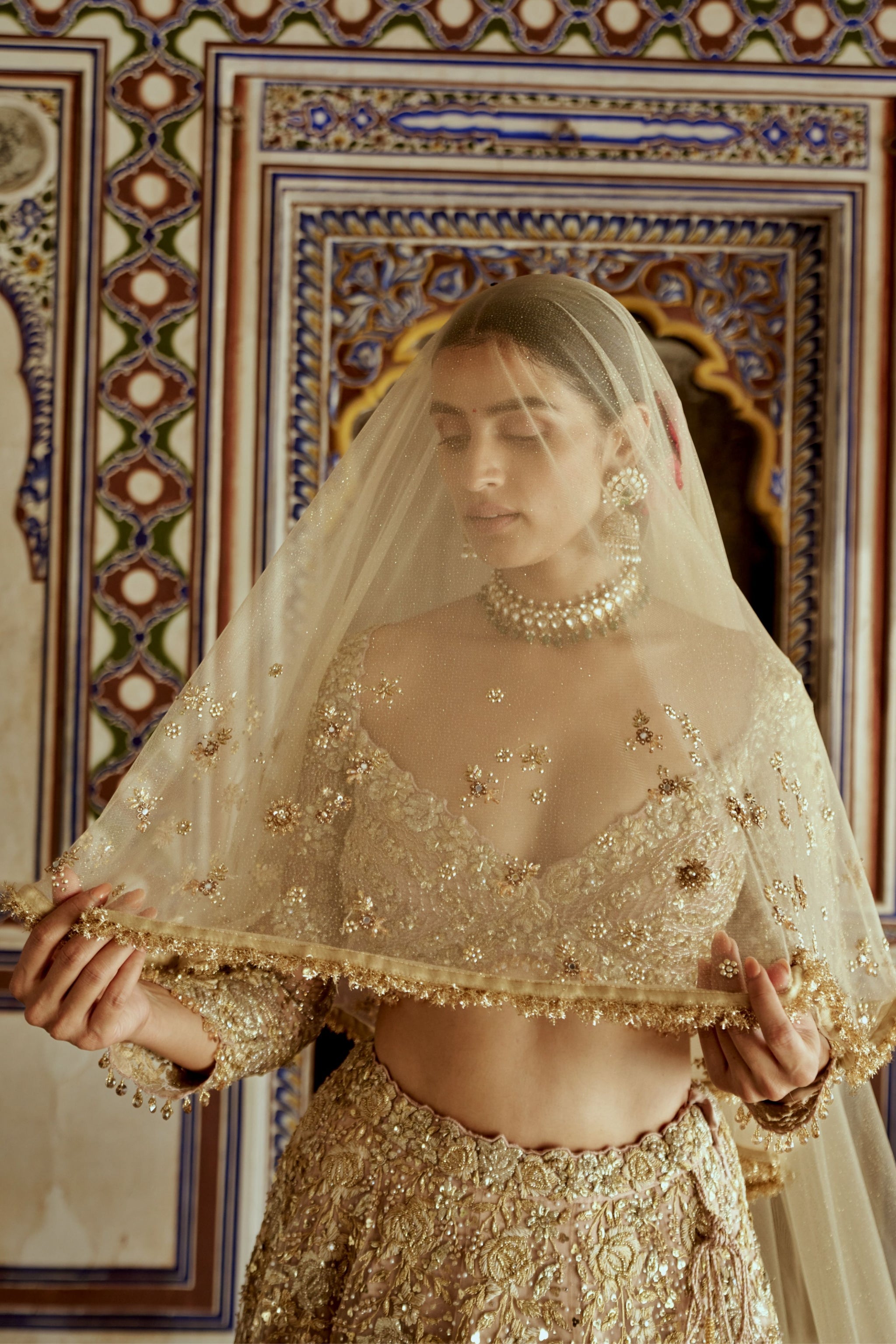 Nitika Gujral - Champagne Gold Lehenga Choli Set - Elahe Nitika Gujral - Champagne Gold Lehenga Choli Set - Elahe