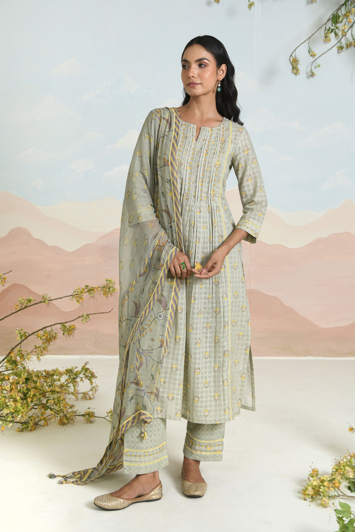 Solvia Kurta