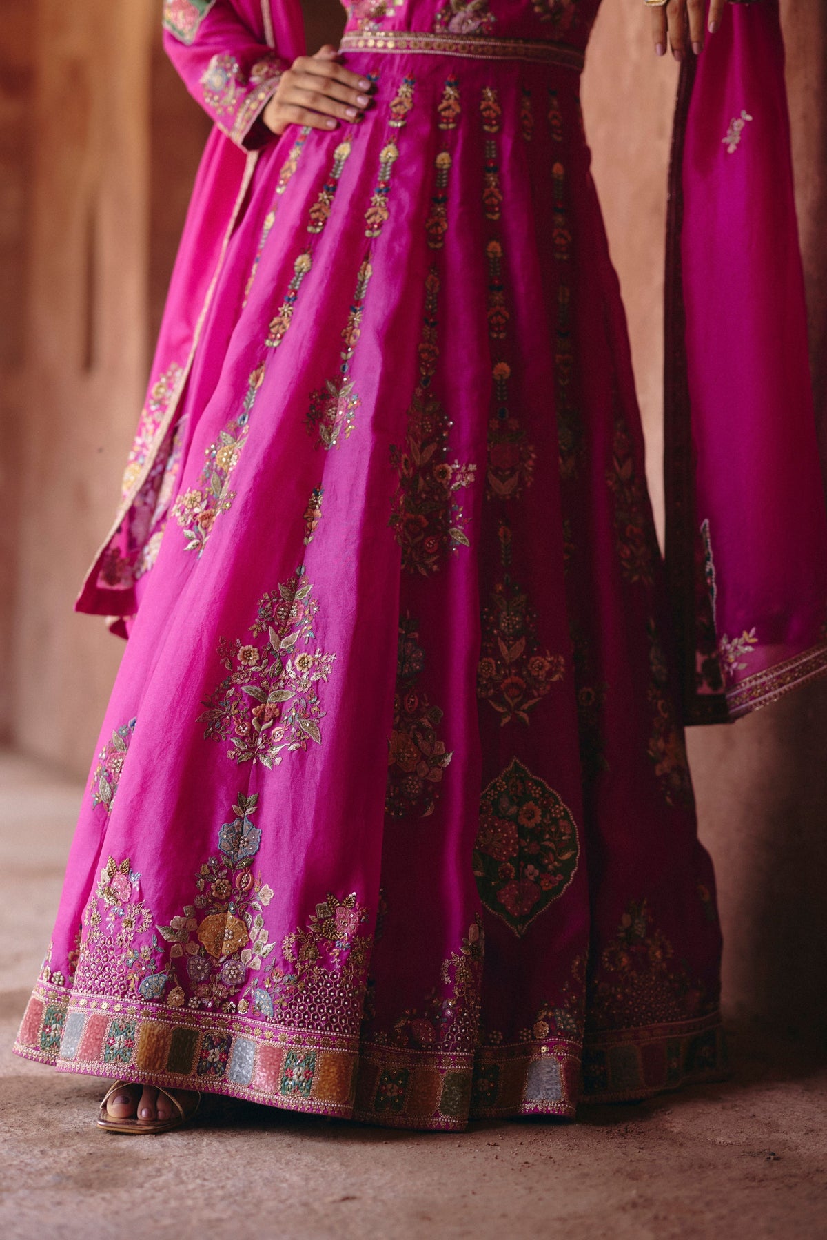 U-shaped Kalidar Set