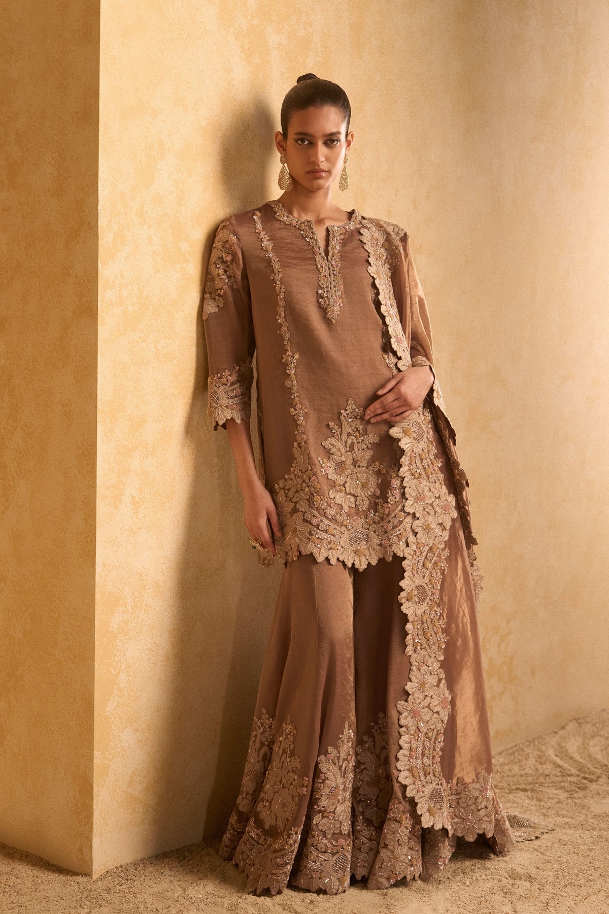 Chelsea Sharara Set