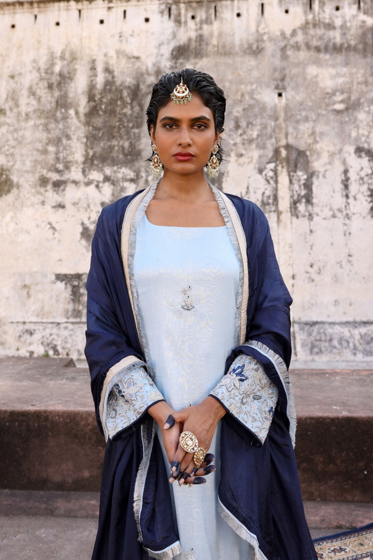 Aasman Kurta Set