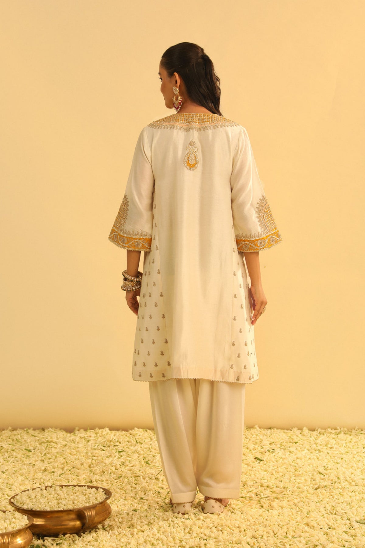 Arisana Daisy Ivory Short Kalidaar With Salwar