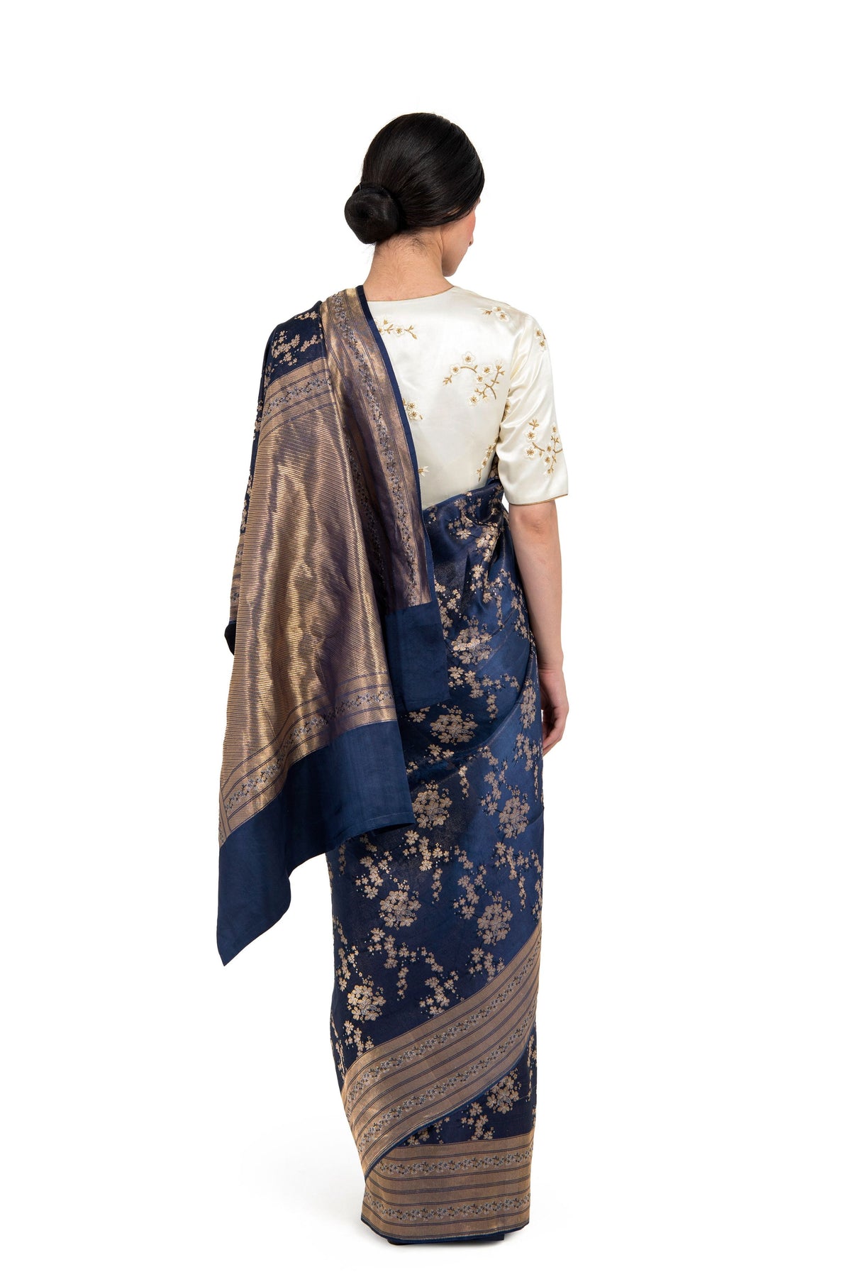 Niwa Indigo Saree