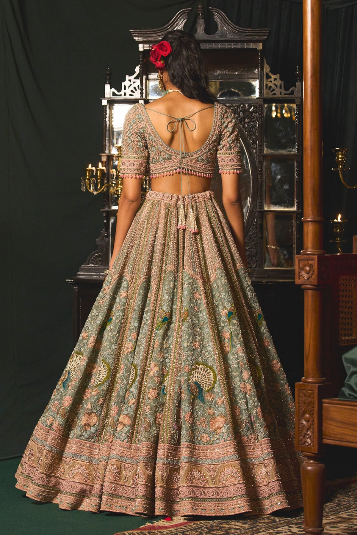 Tavus Lehenga Set