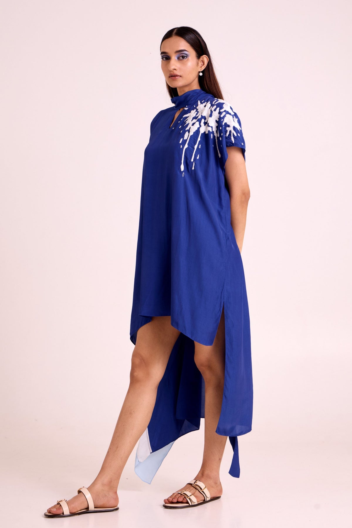 Ray Neck Scarf Kaftan