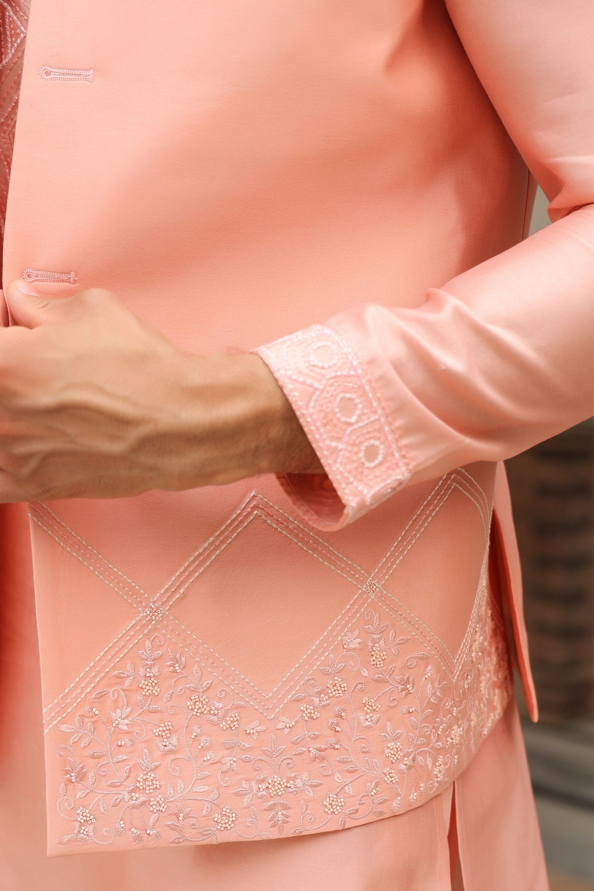 Gulzar Peach Floral Threadwork Bandi