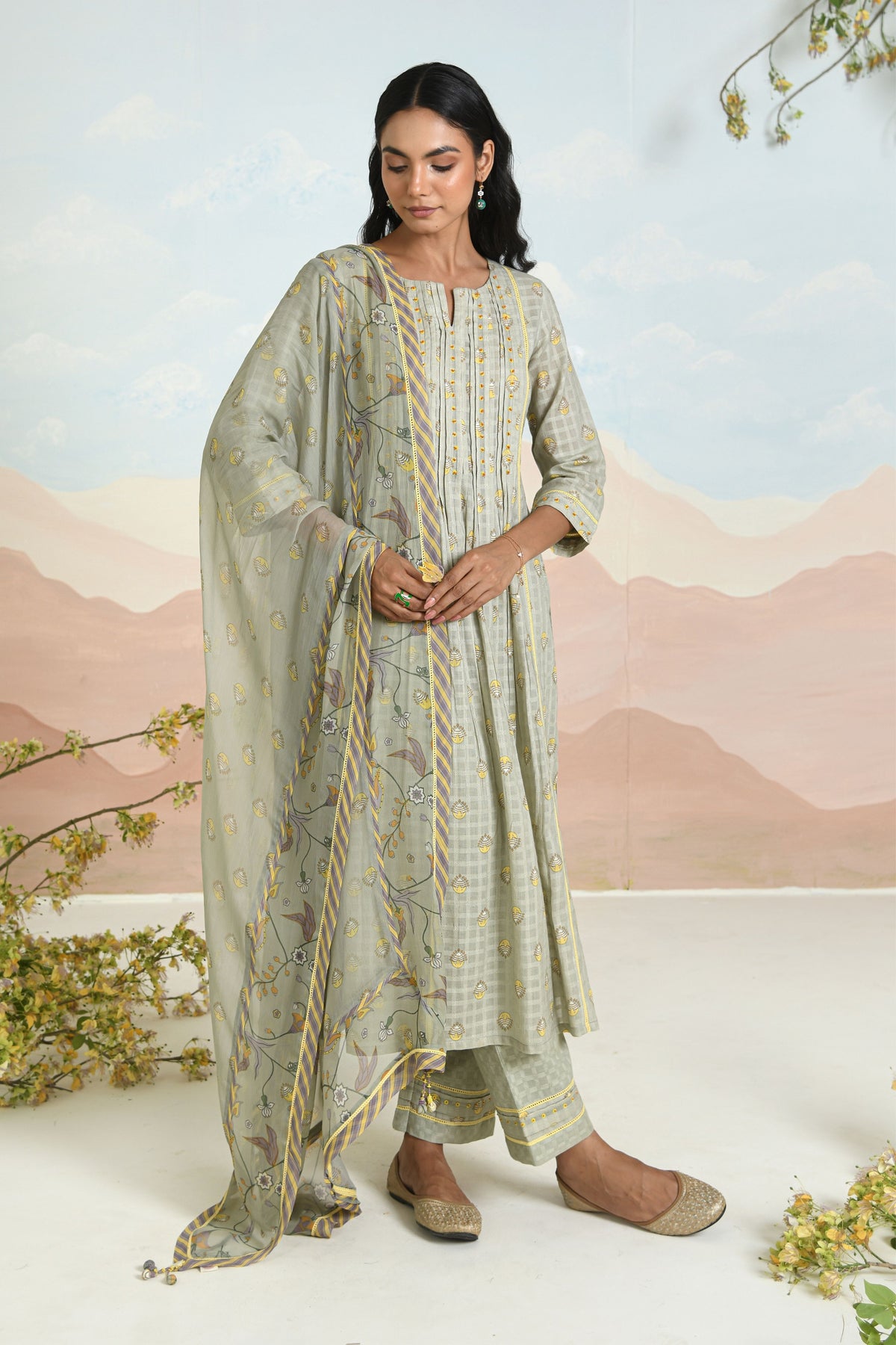 Solvia Kurta