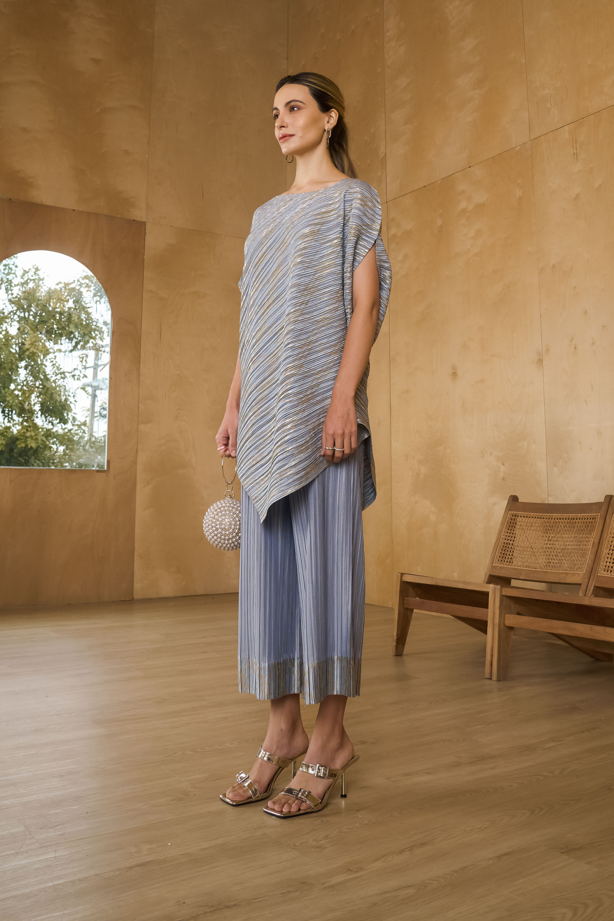 Grey Metallic Kurti Drape Set