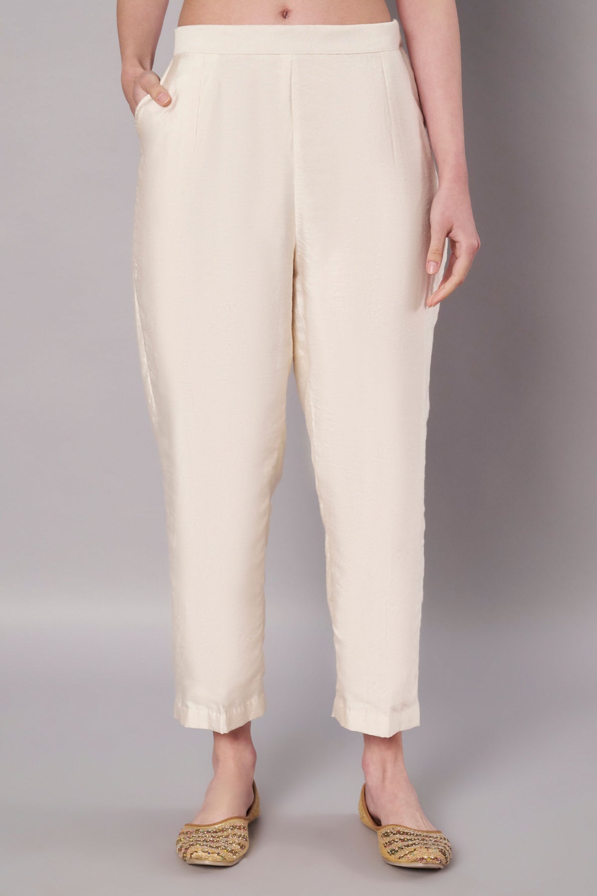 Breeze Trail Ivory A Line Set