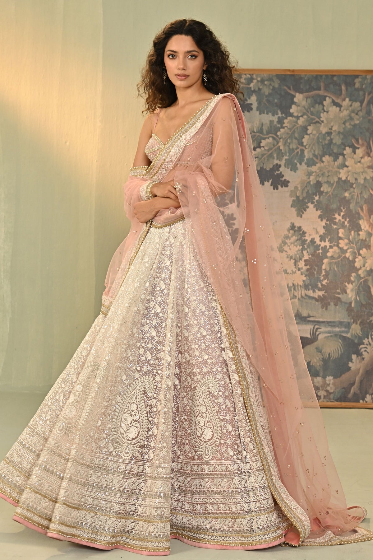 Saira Sleeve Less Lehenga Set