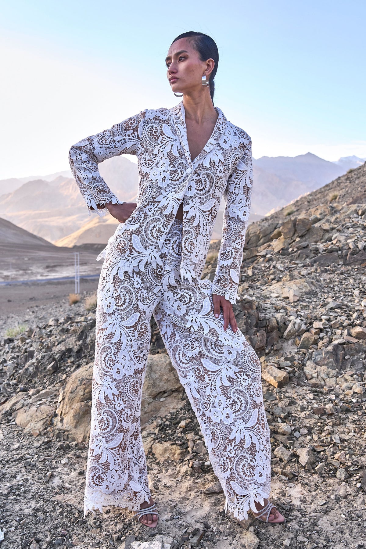 Scalloped Lace Pant