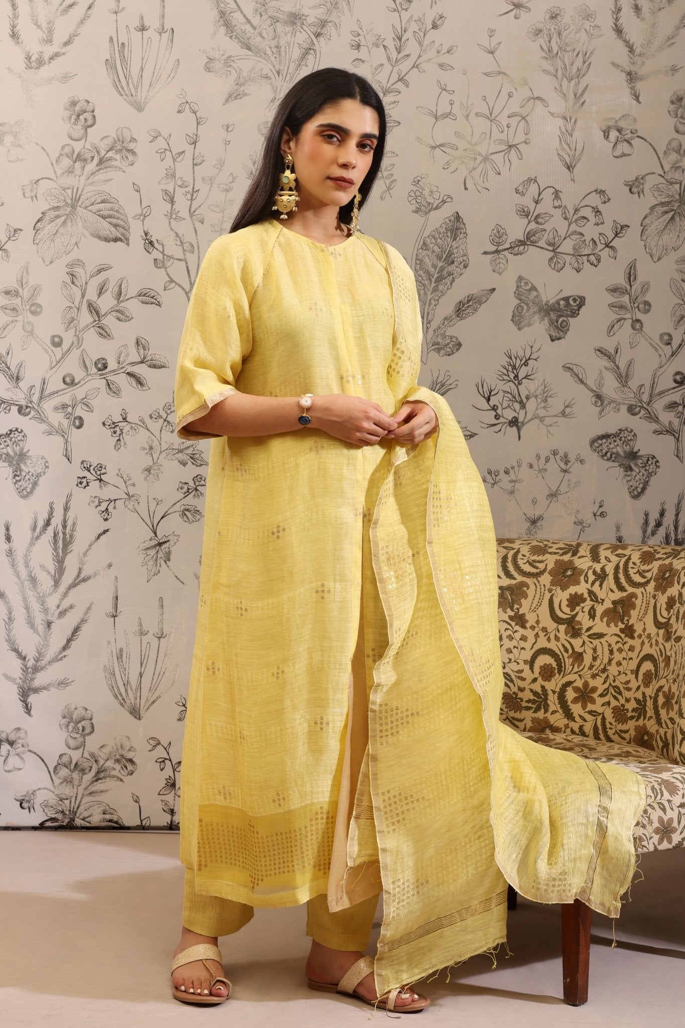 Piyusha Yellow Kurta Set - Taisha - Elahe
