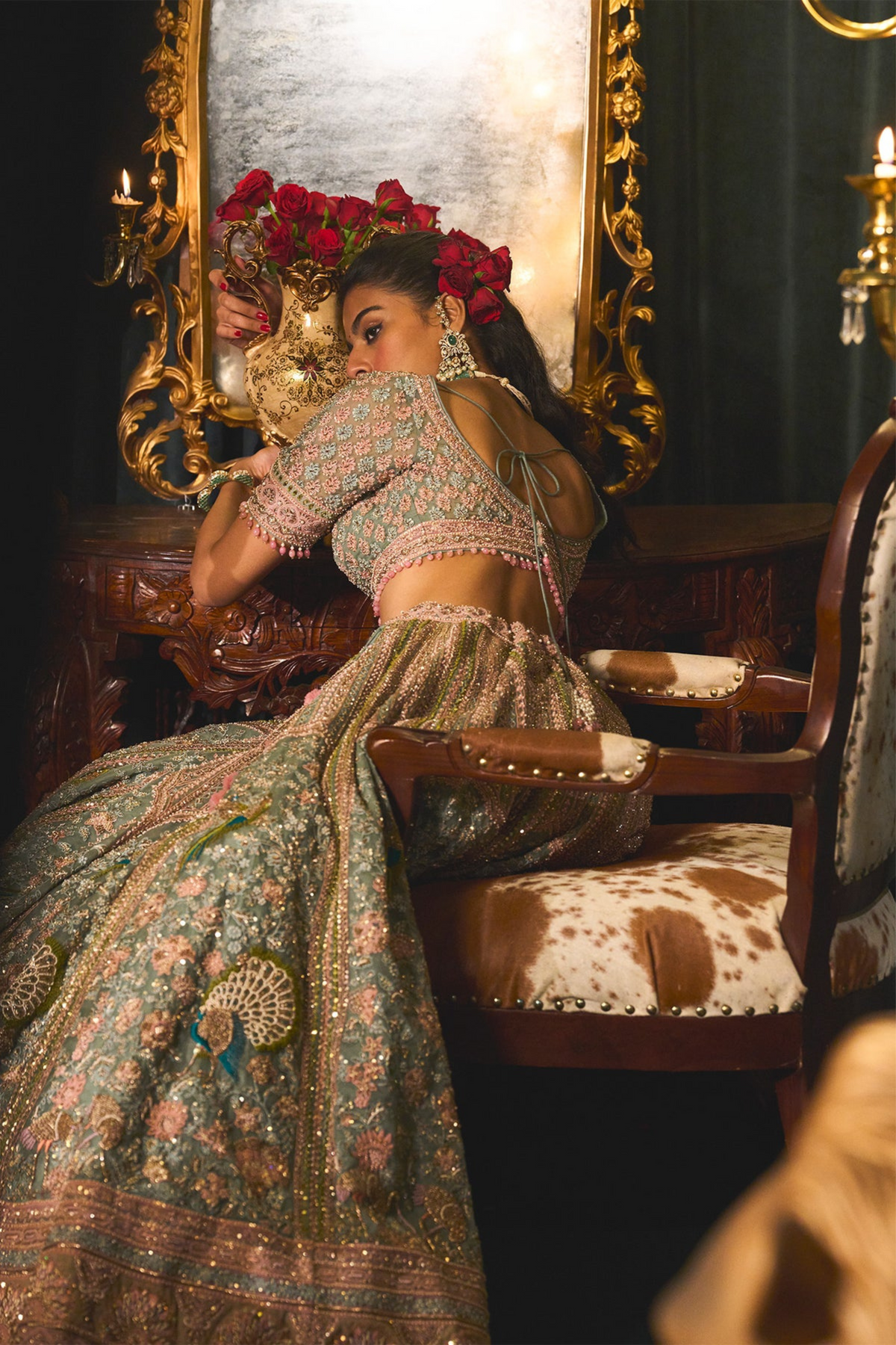 Tavus Lehenga Set