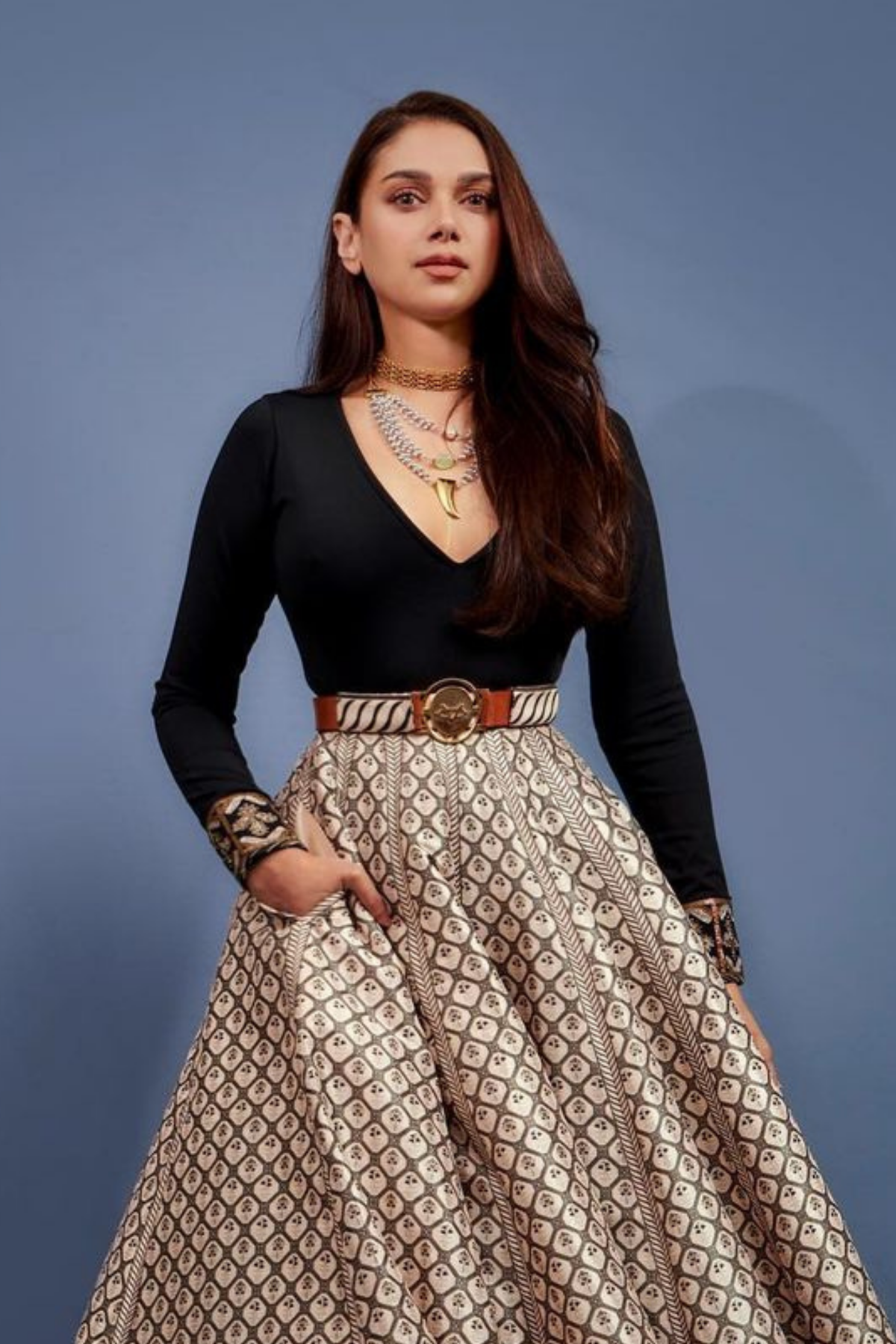 Aditi Rao Hydari in Silver Necklace