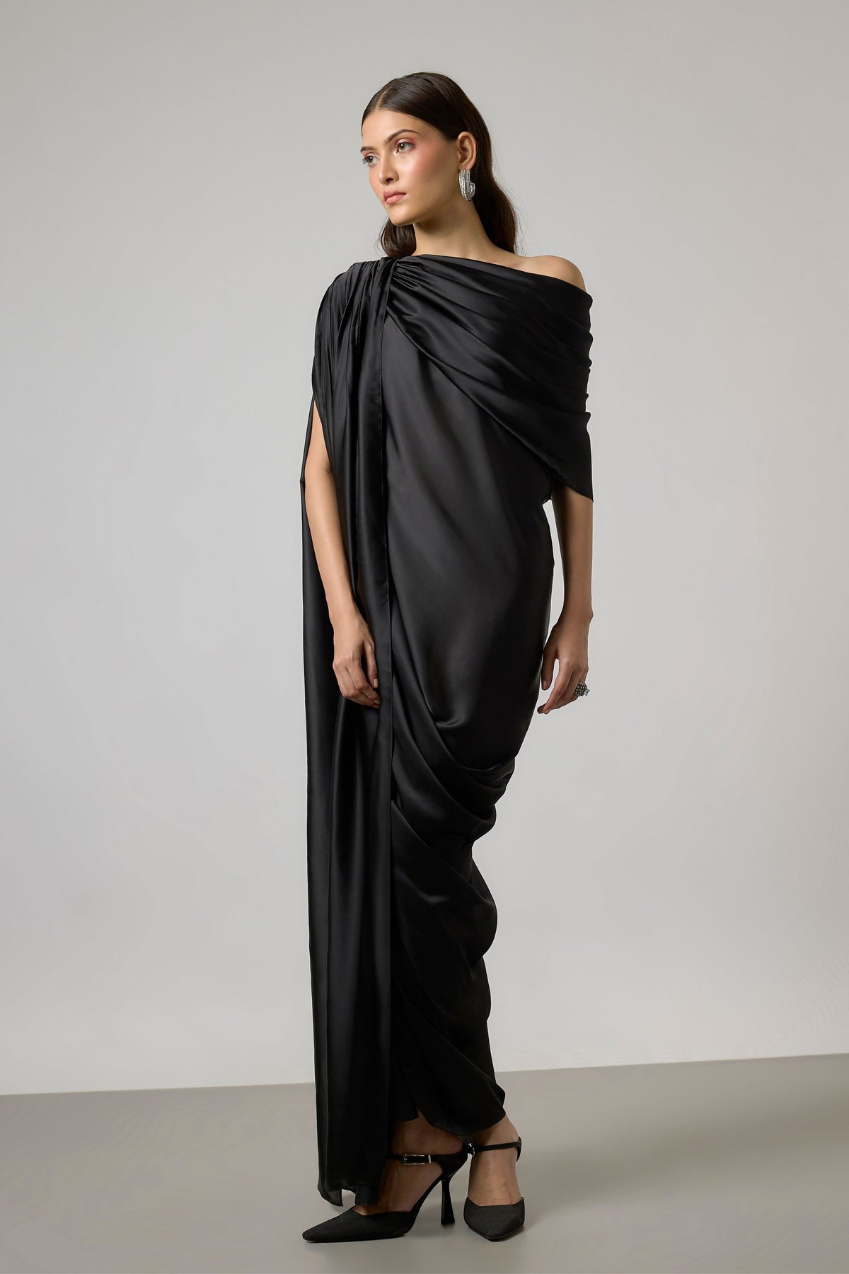 Nadya Gown Set
