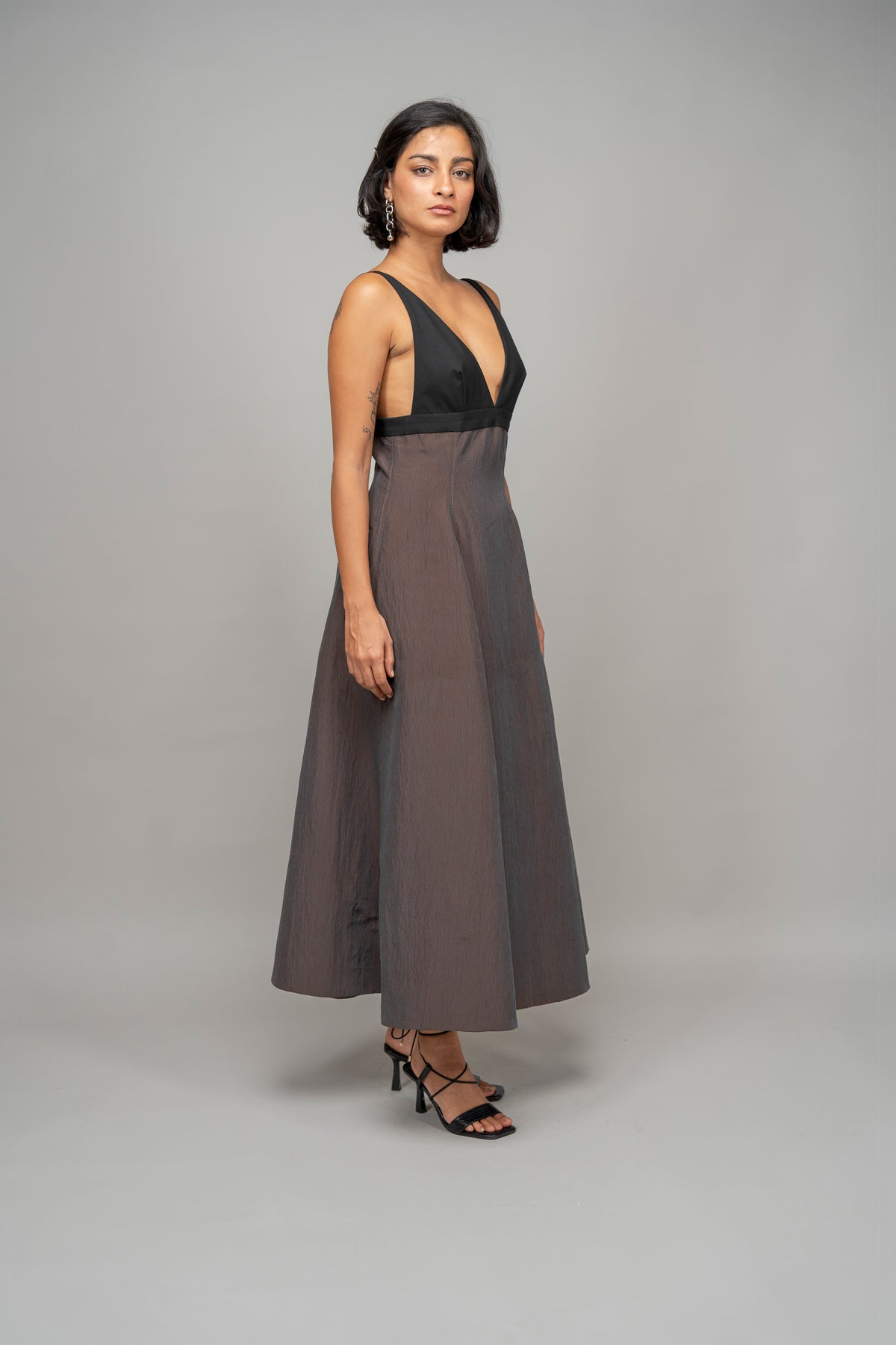 Husk Dress in Carbon