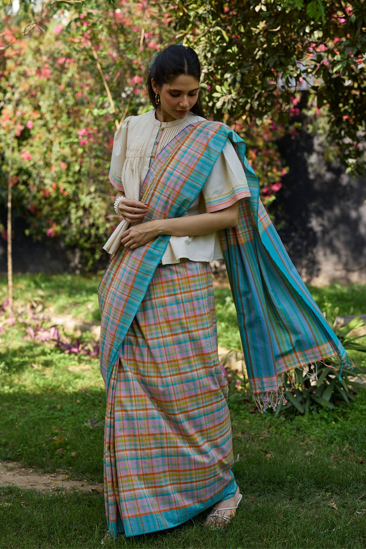 Field-to-shore Checkered Saree