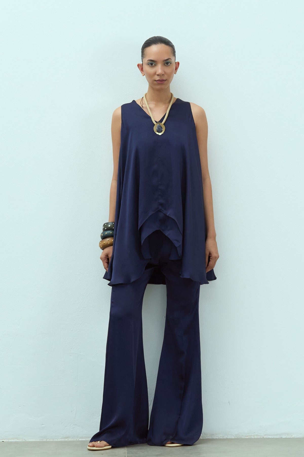 Navy Dahlia Set