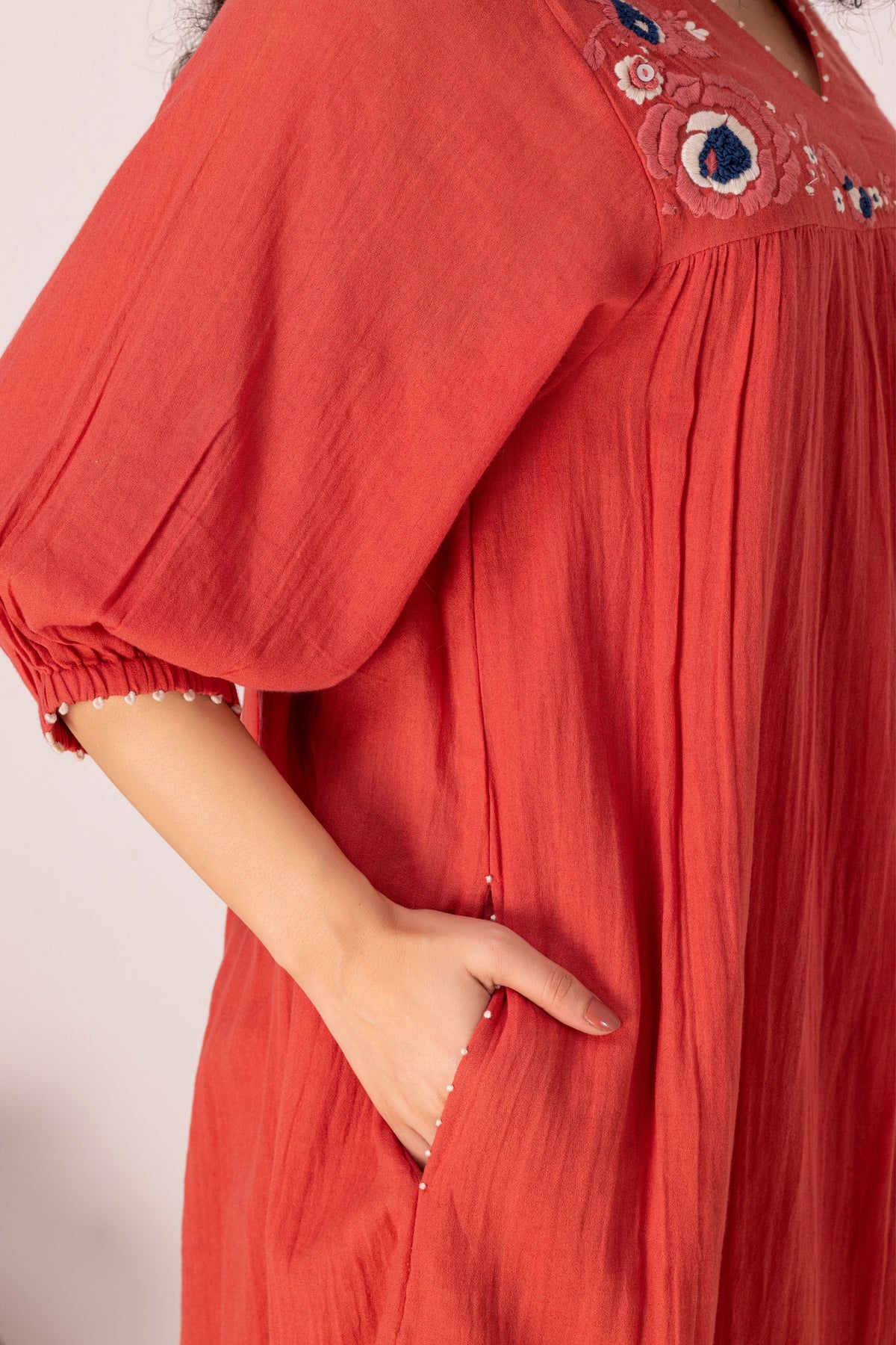 Mritsna Red Dress