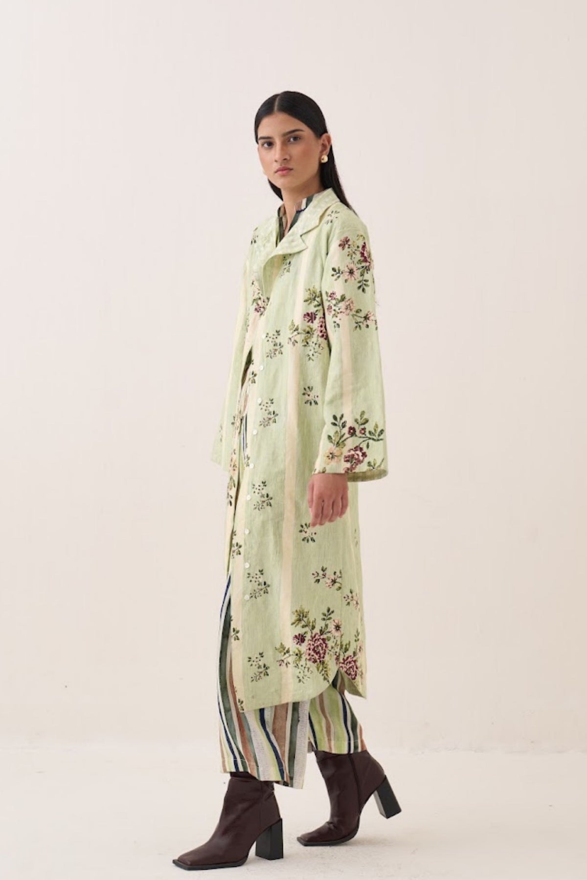 Bagiya Jacket Set
