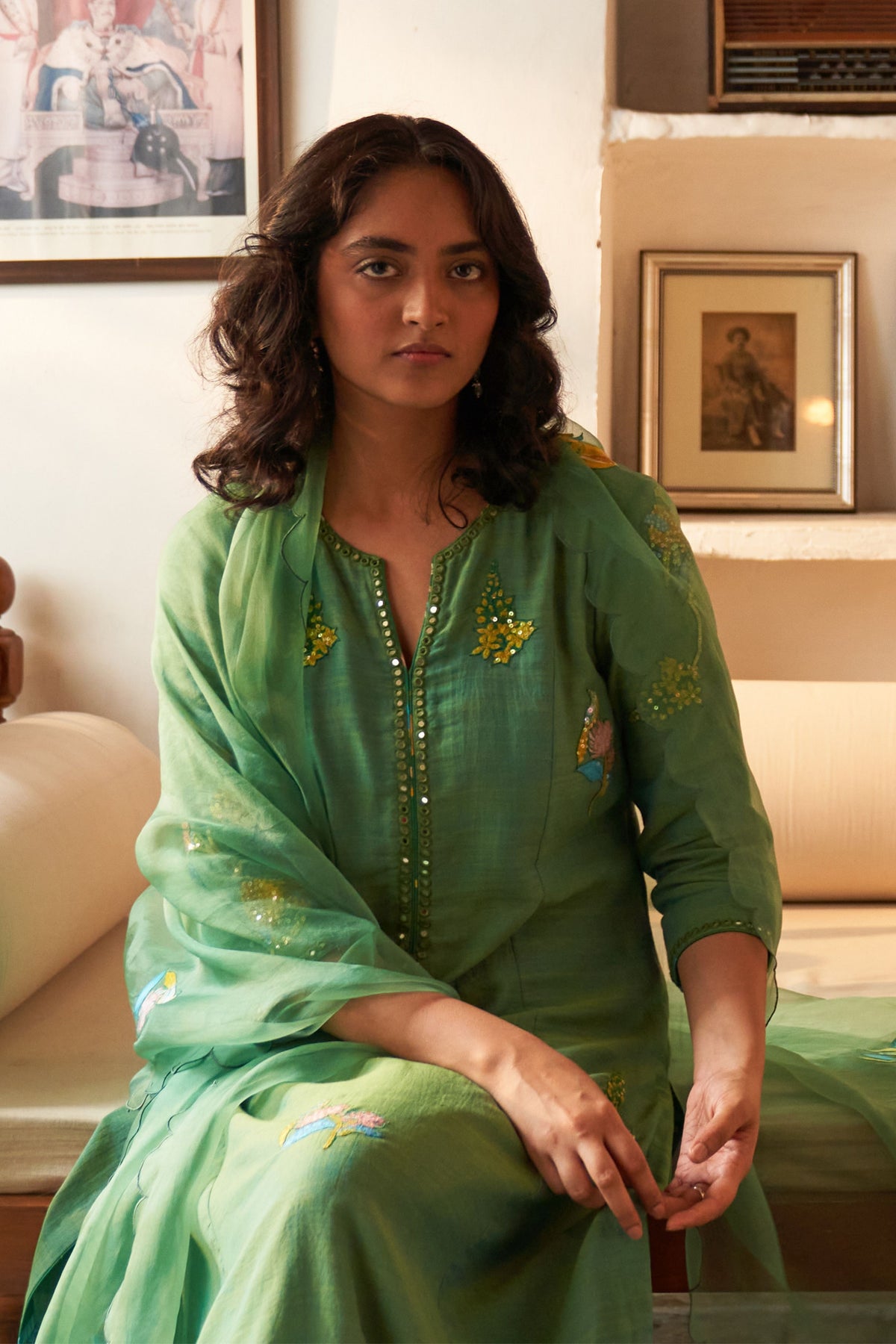 Jhumka Sitara Phool Kurta Set