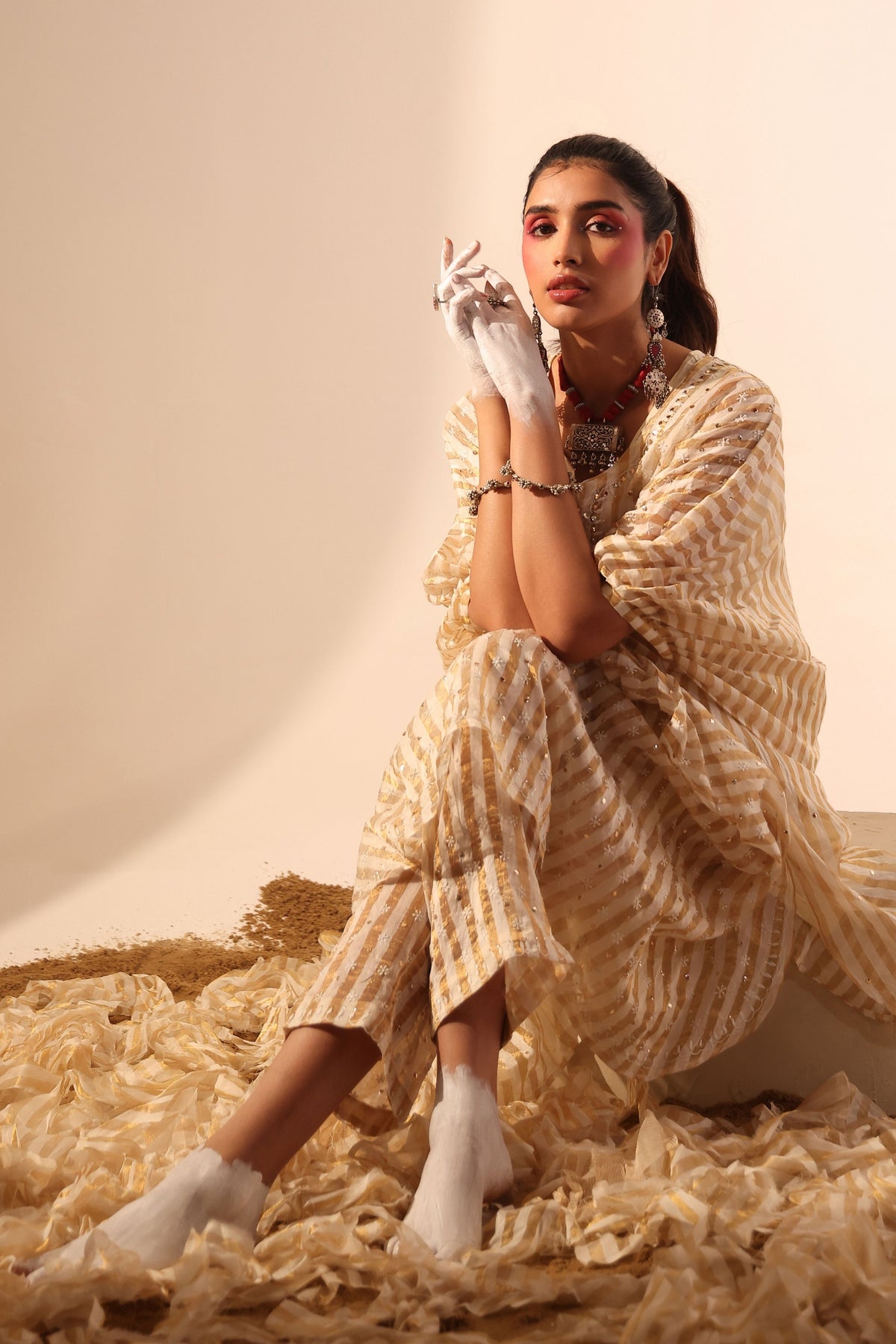 Gold Zari Kaftan Set