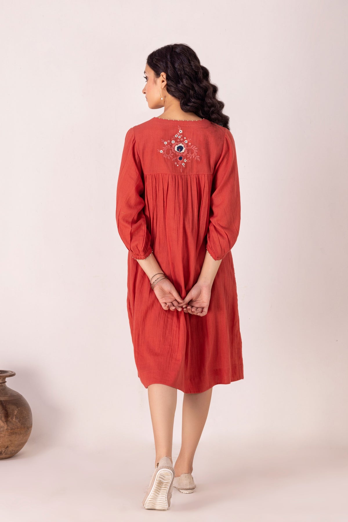 Mritsna Red Dress