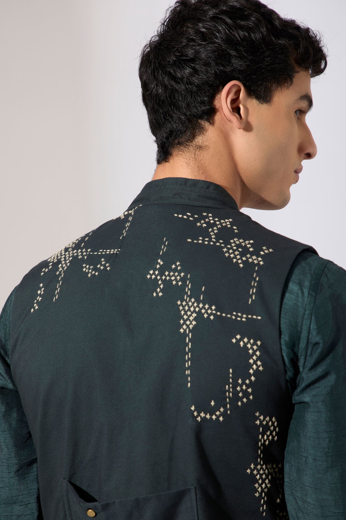 Vance Hand Embroidered Bandi