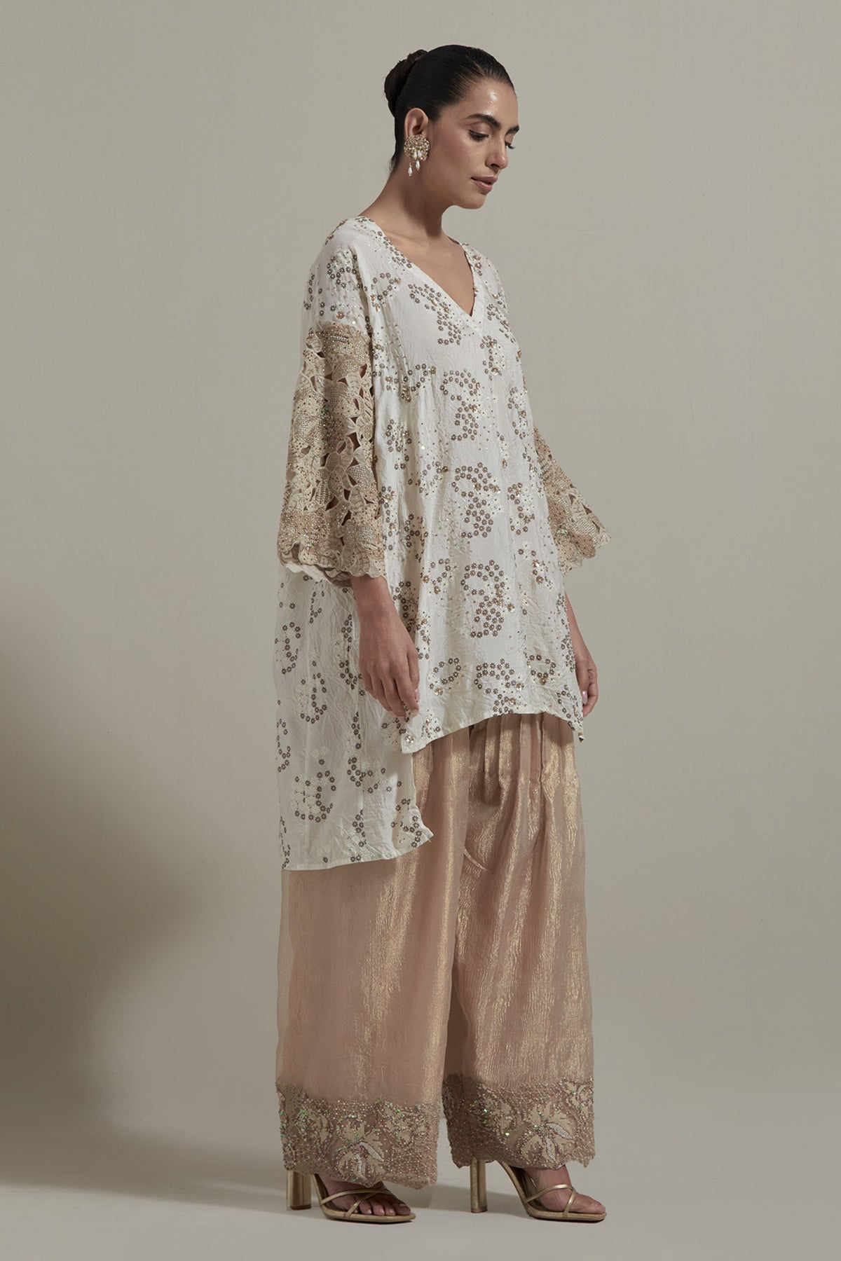 Pink Cutwork Sleeve Kurta Set
