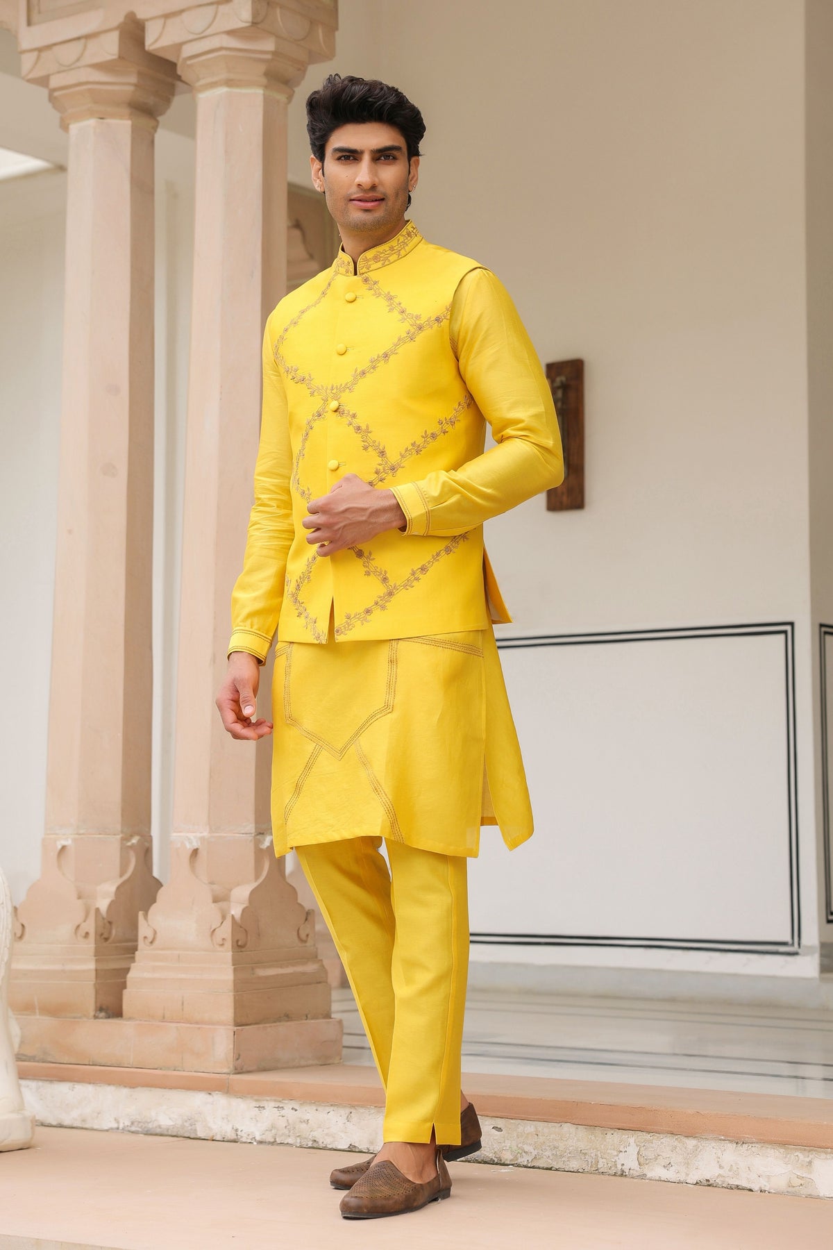 Gulzar Yellow Floral Geometric Bandi Set