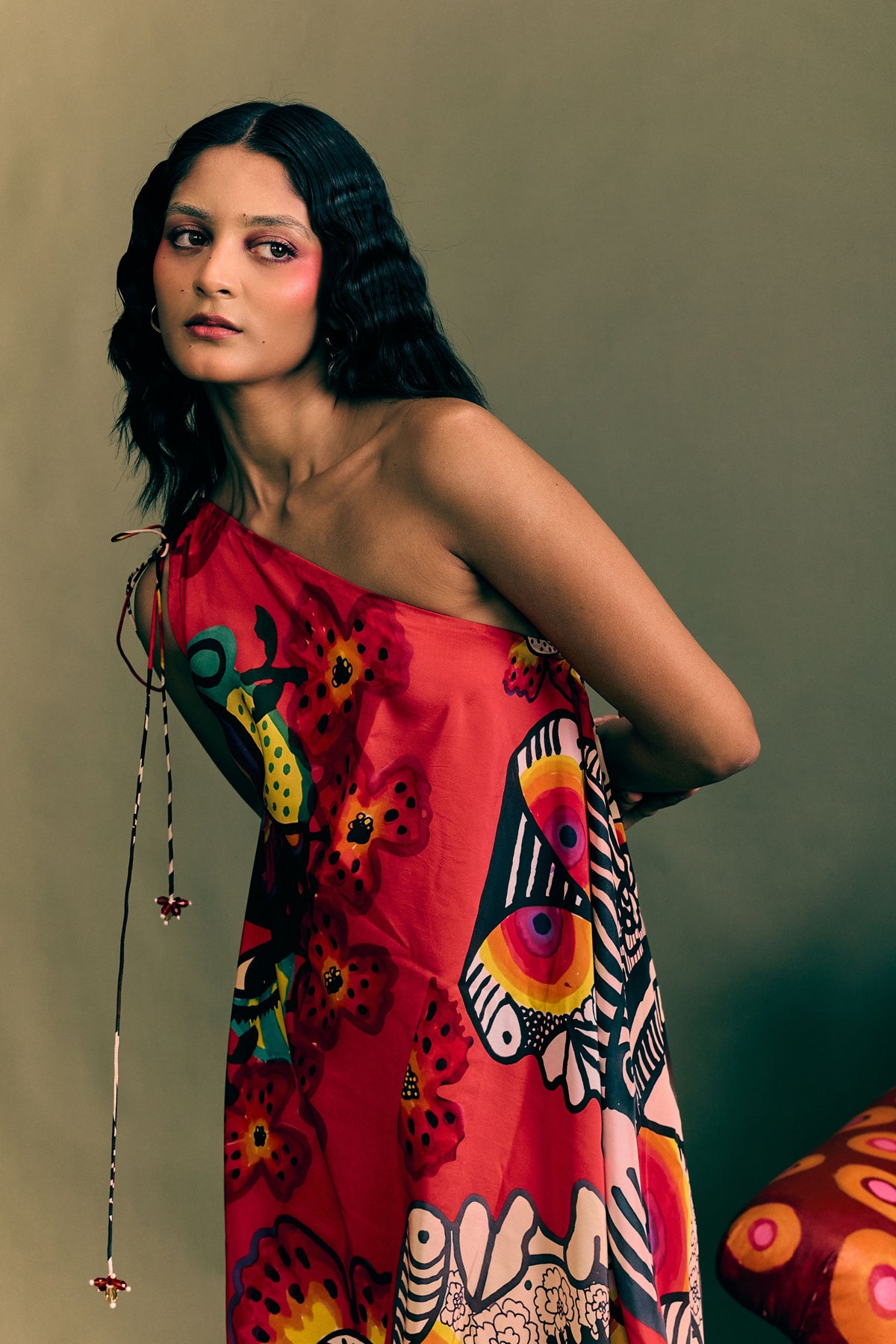 Vase Face One Shoulder Kaftan Dress