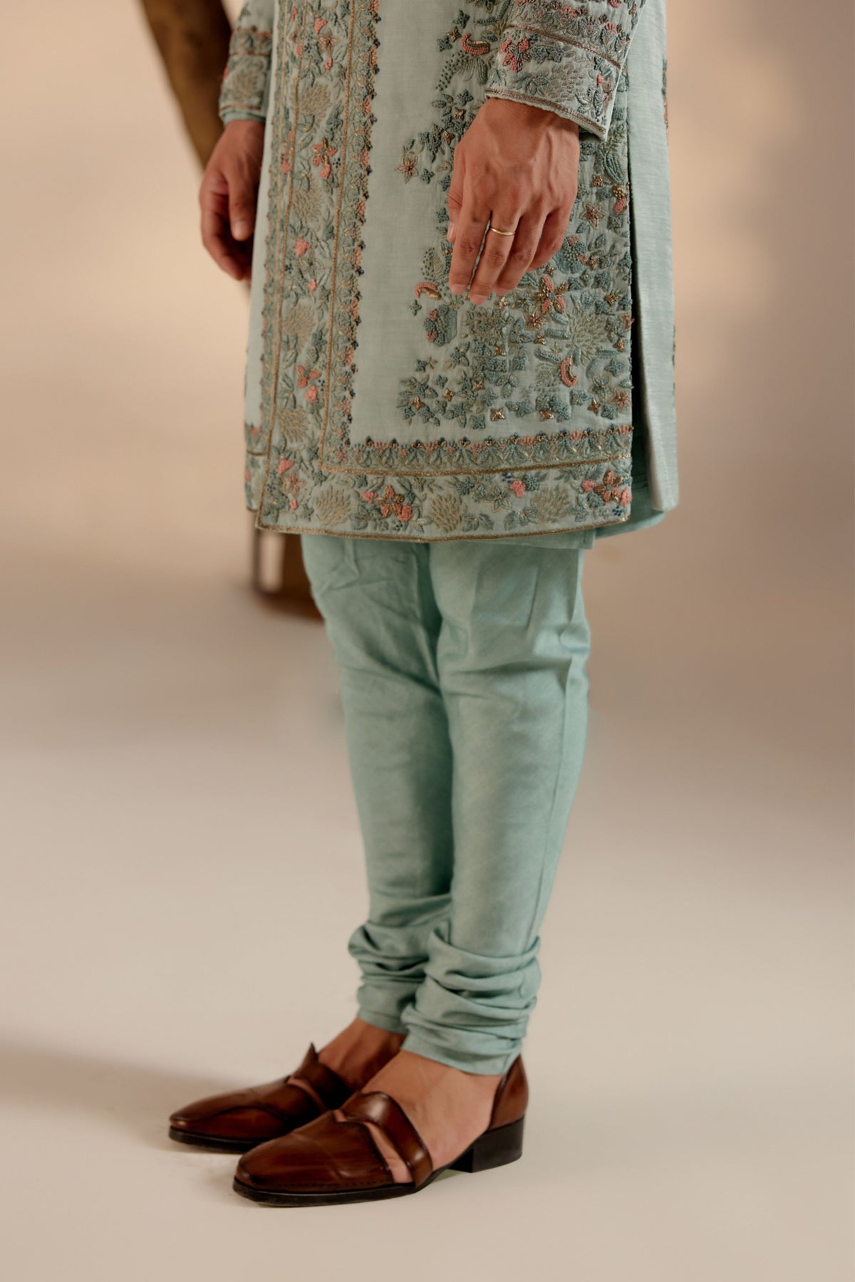 Chateau Bloom Sherwani