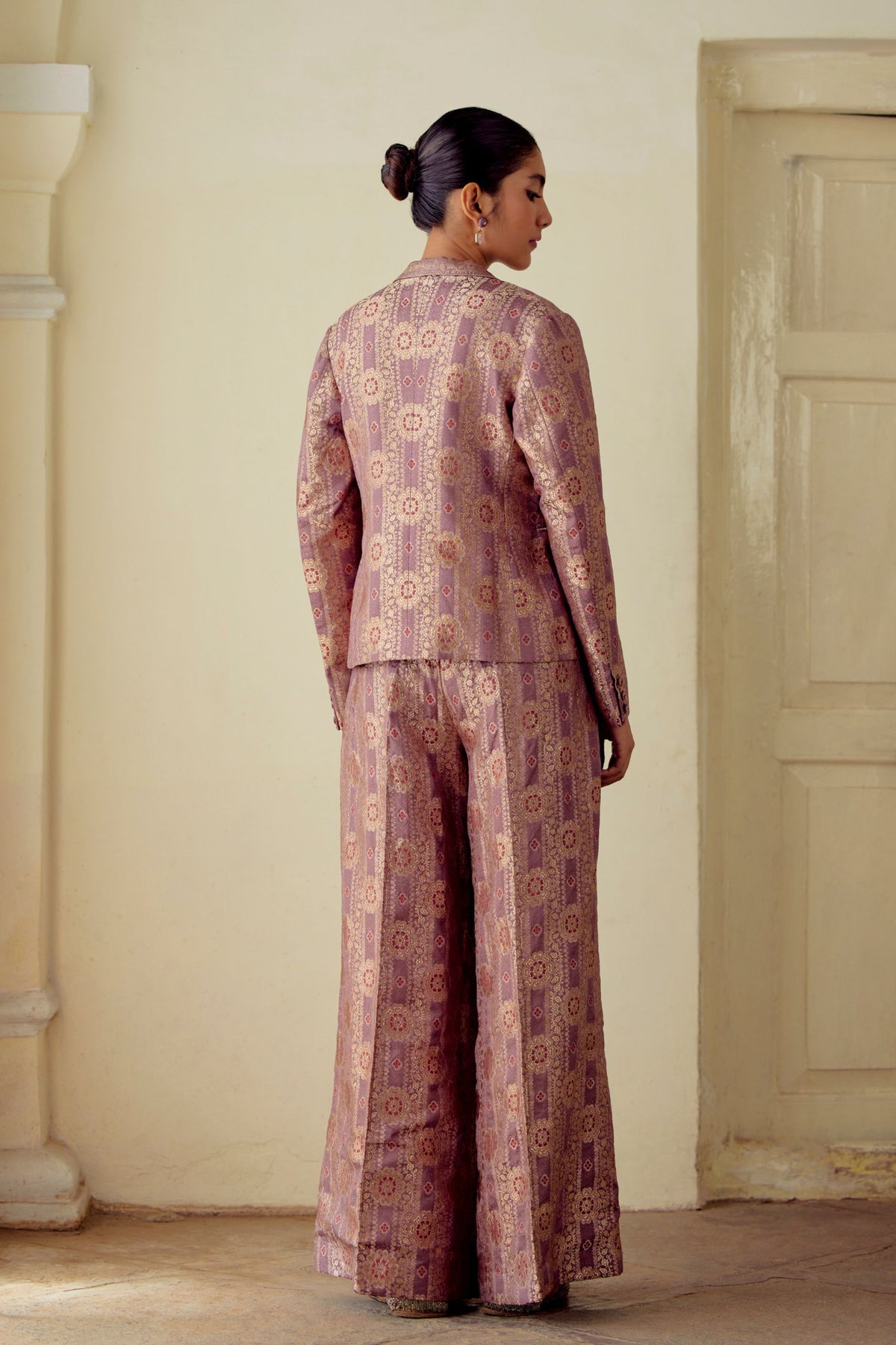 Susha Brocade Pale Co-ord Set