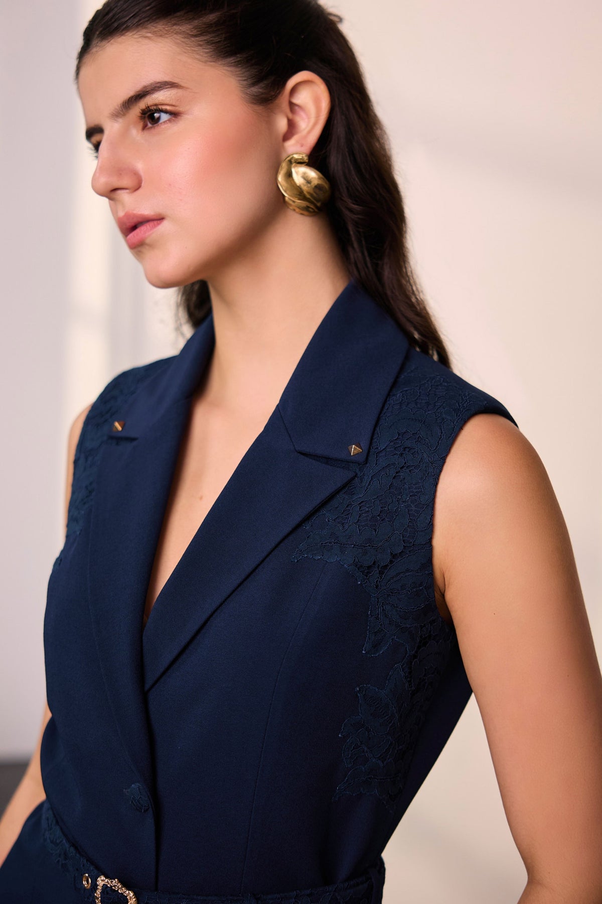 Cher Pearl Blazer Set