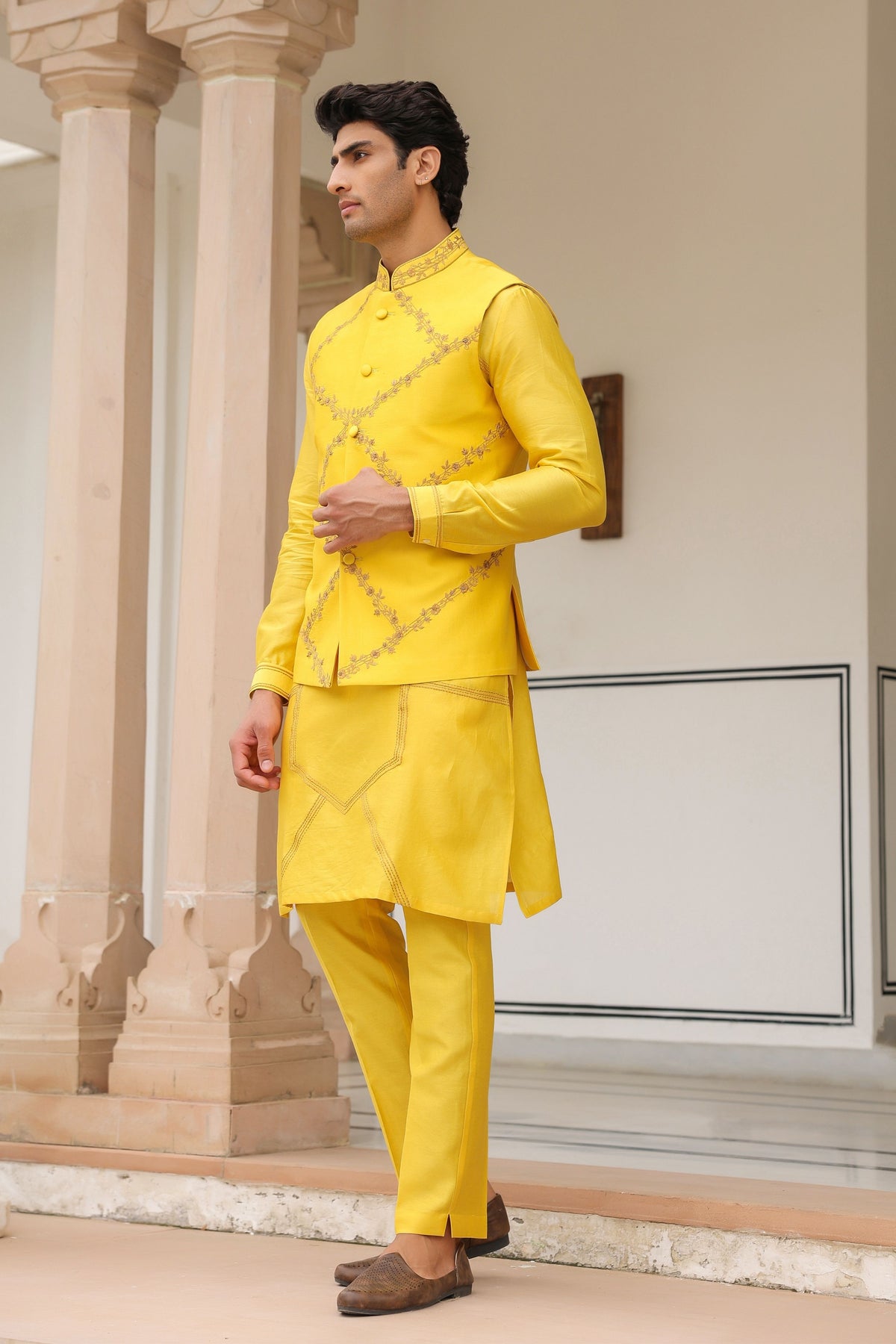 Gulzar Yellow Floral Geometric Bandi Set