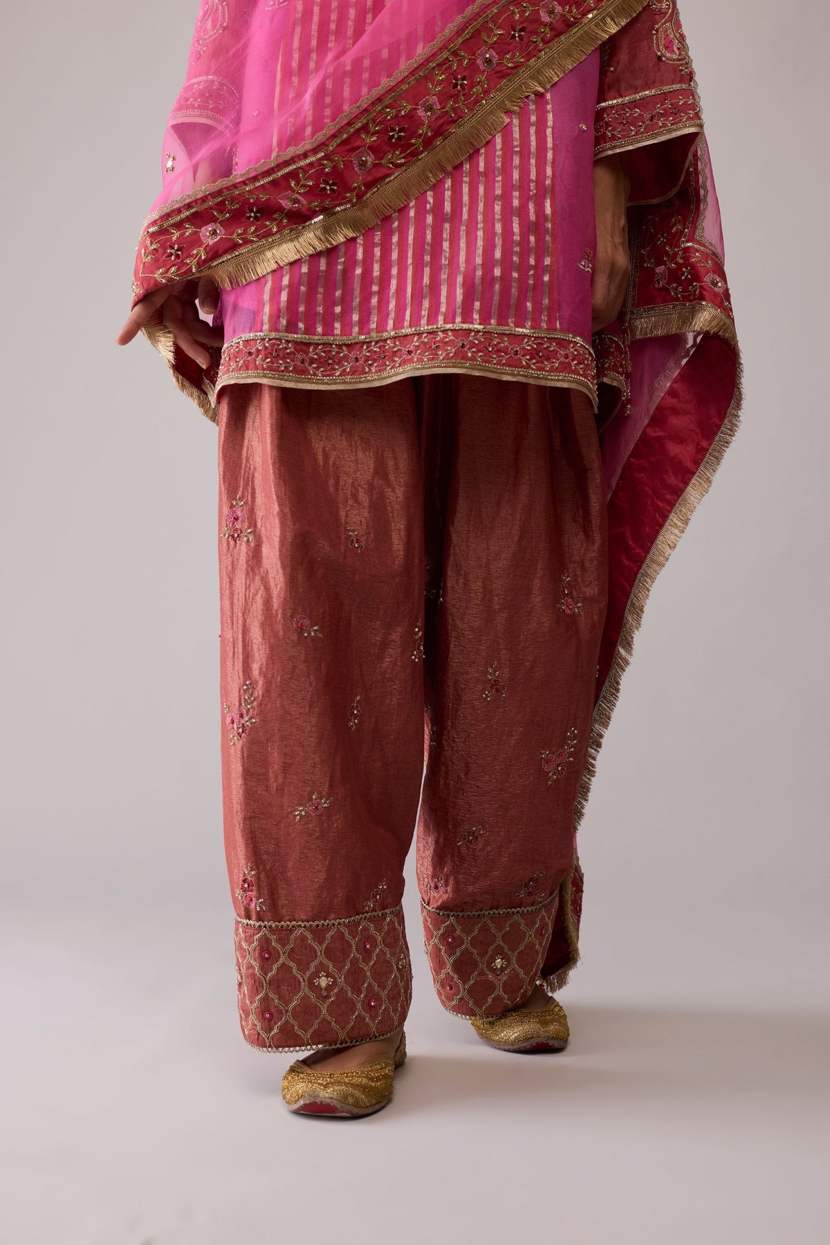 Nadia Salwar Set