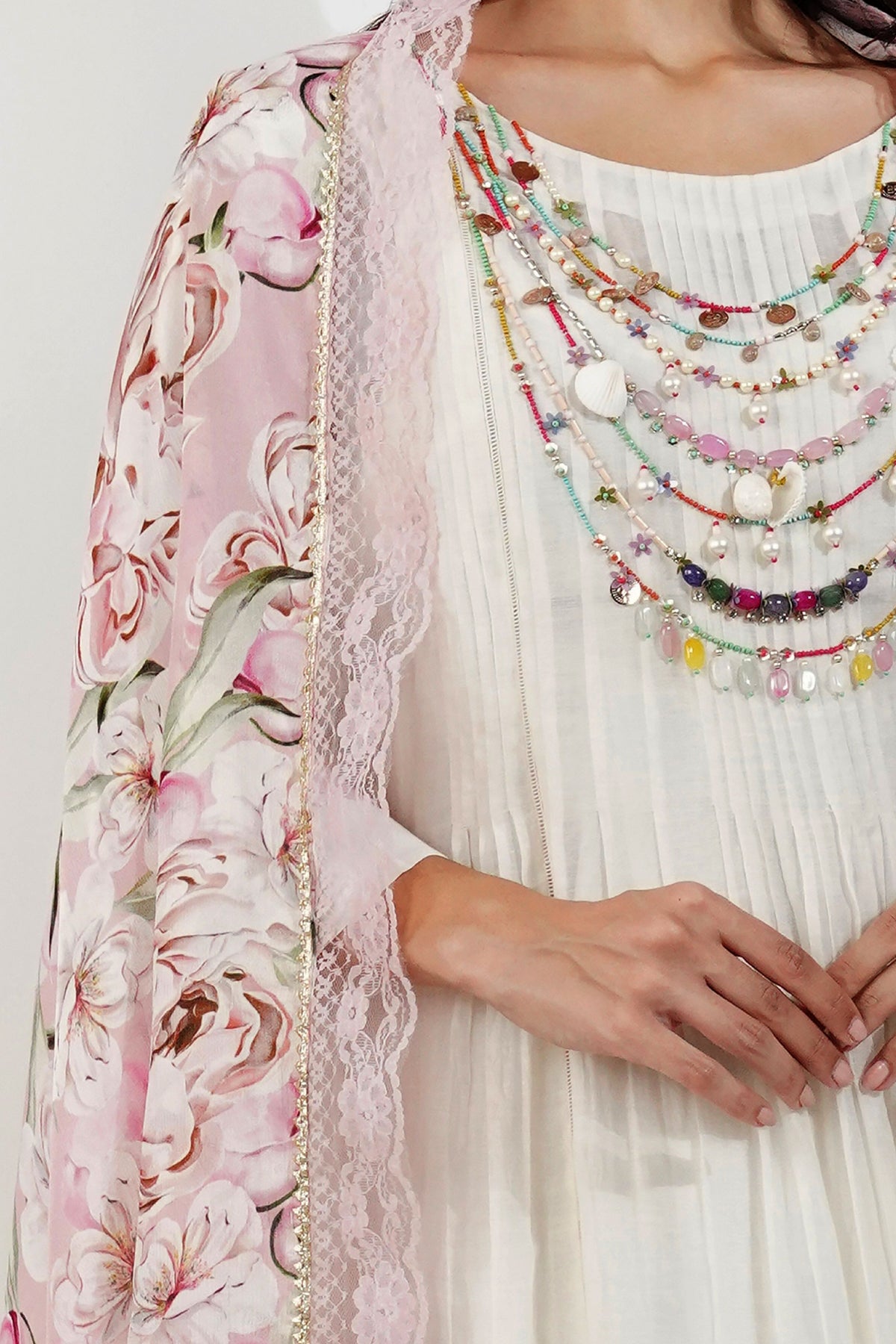 Fliry Pleats Shabby-chic Kurta Set