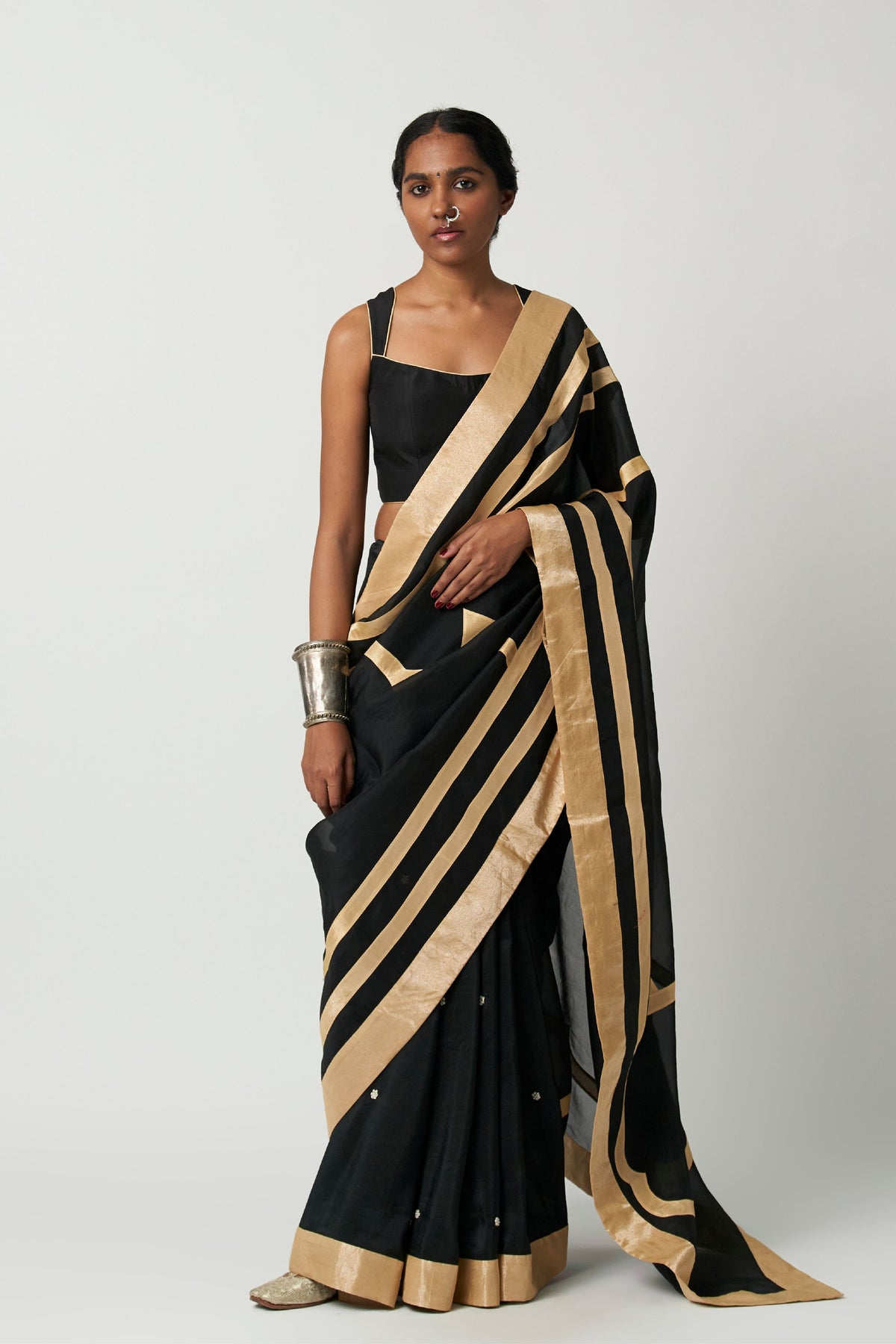 Surma Mehrabiya Saree Set