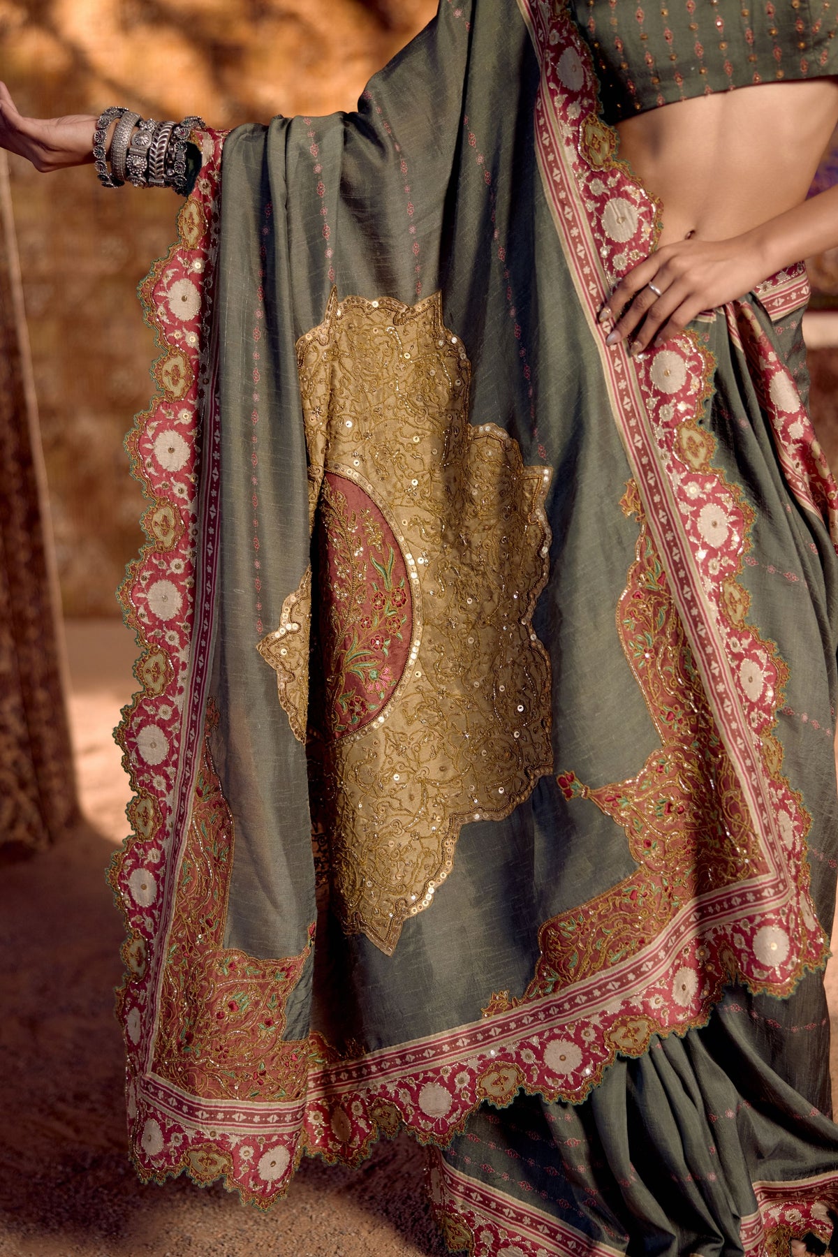 Noorzaar Saree Set