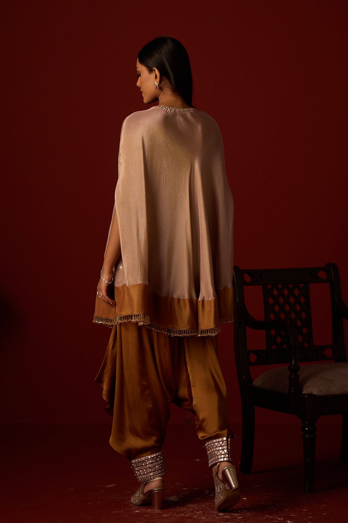 Antique Silver Mirror Work Round Cape Set